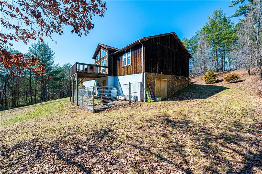 1012 Bent Pine Court