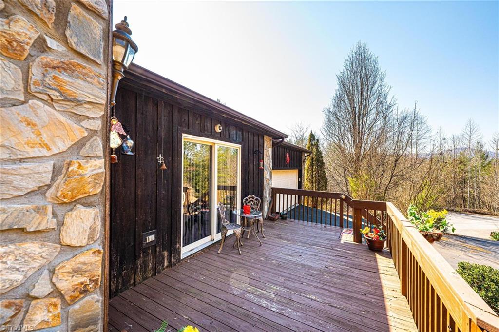 1012 Bent Pine Court