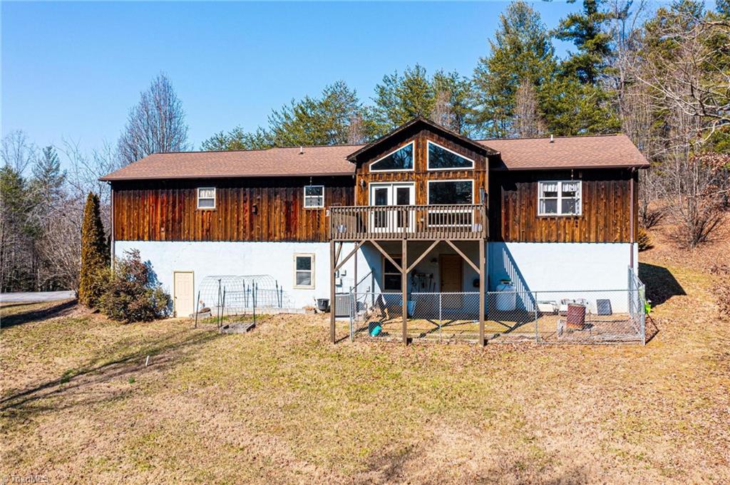 1012 Bent Pine Court