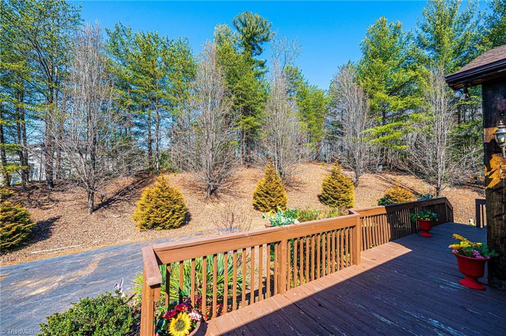 1012 Bent Pine Court