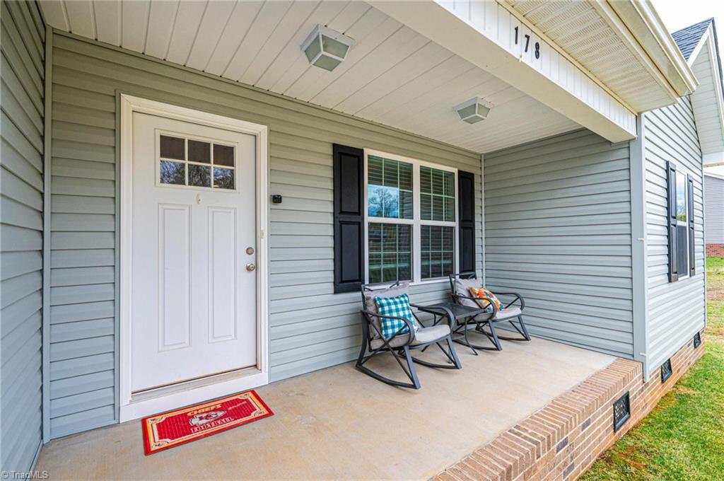 178 Stable Brook Lane