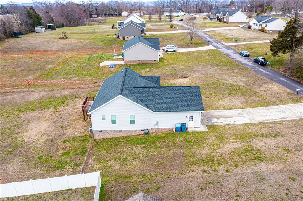 178 Stable Brook Lane