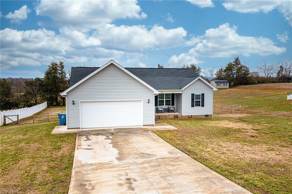 178 Stable Brook Lane