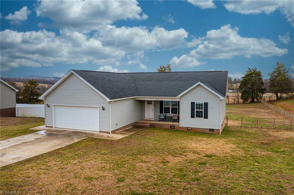 178 Stable Brook Lane