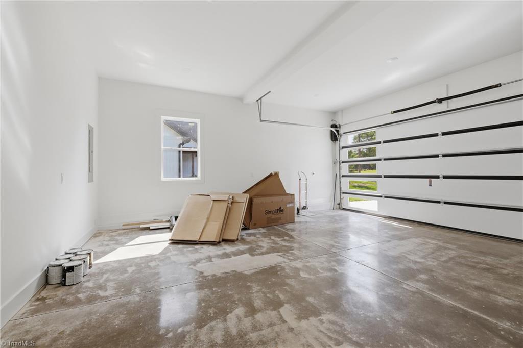 75 2nd Avenue SE