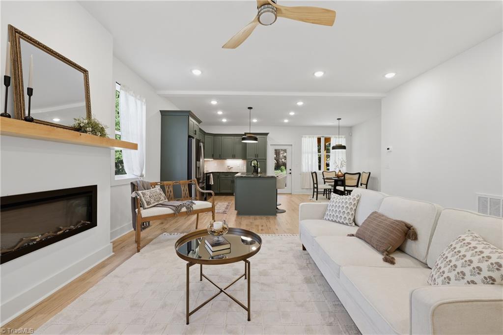 75 2nd Avenue SE