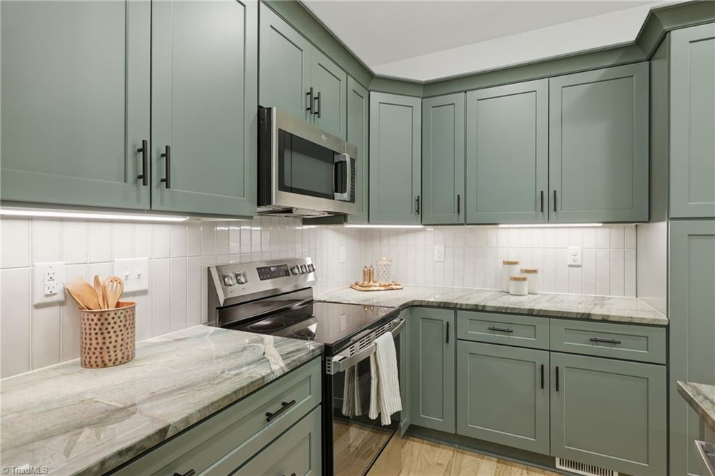 75 2nd Avenue SE