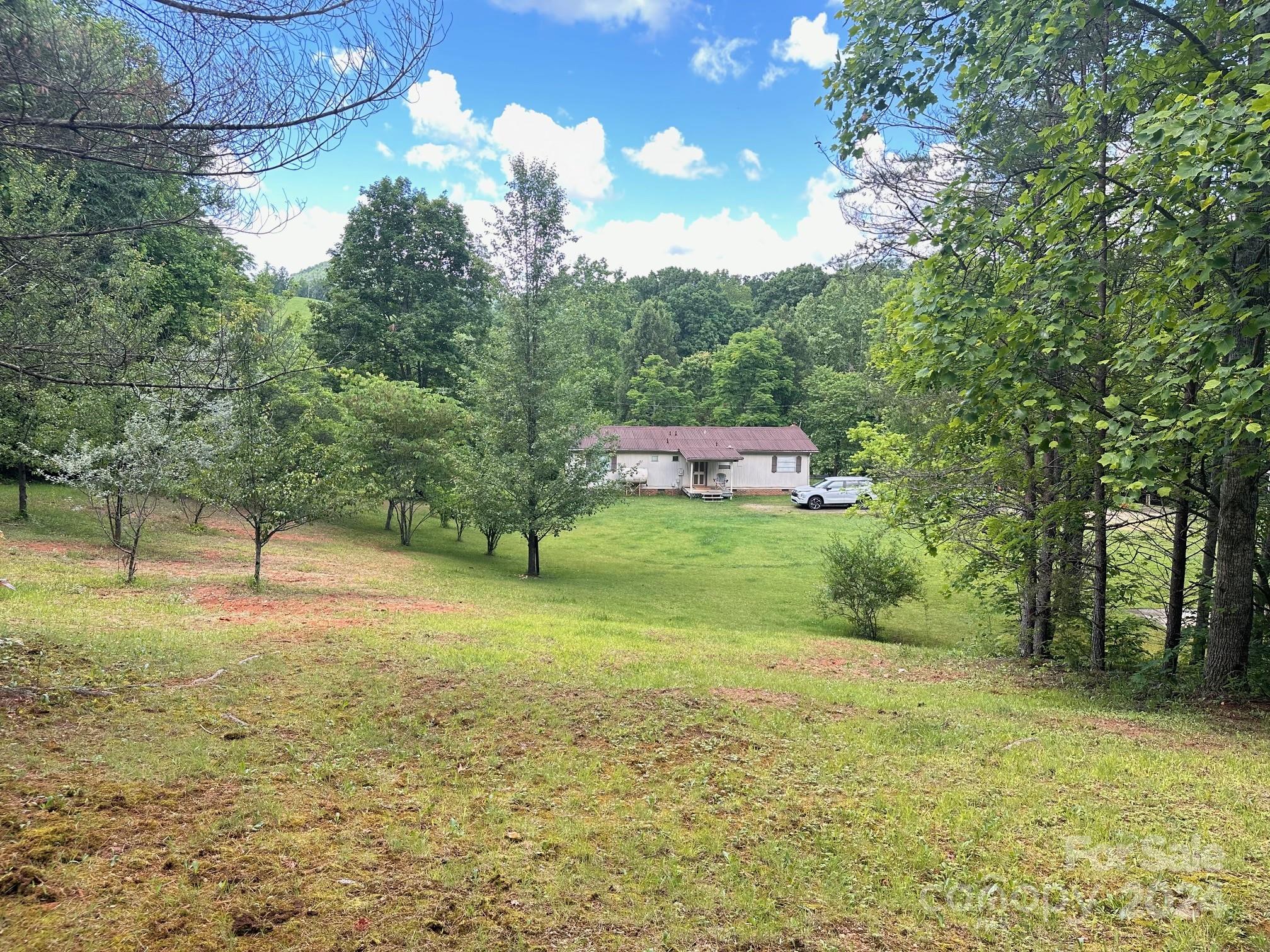 1366 Vashti Road