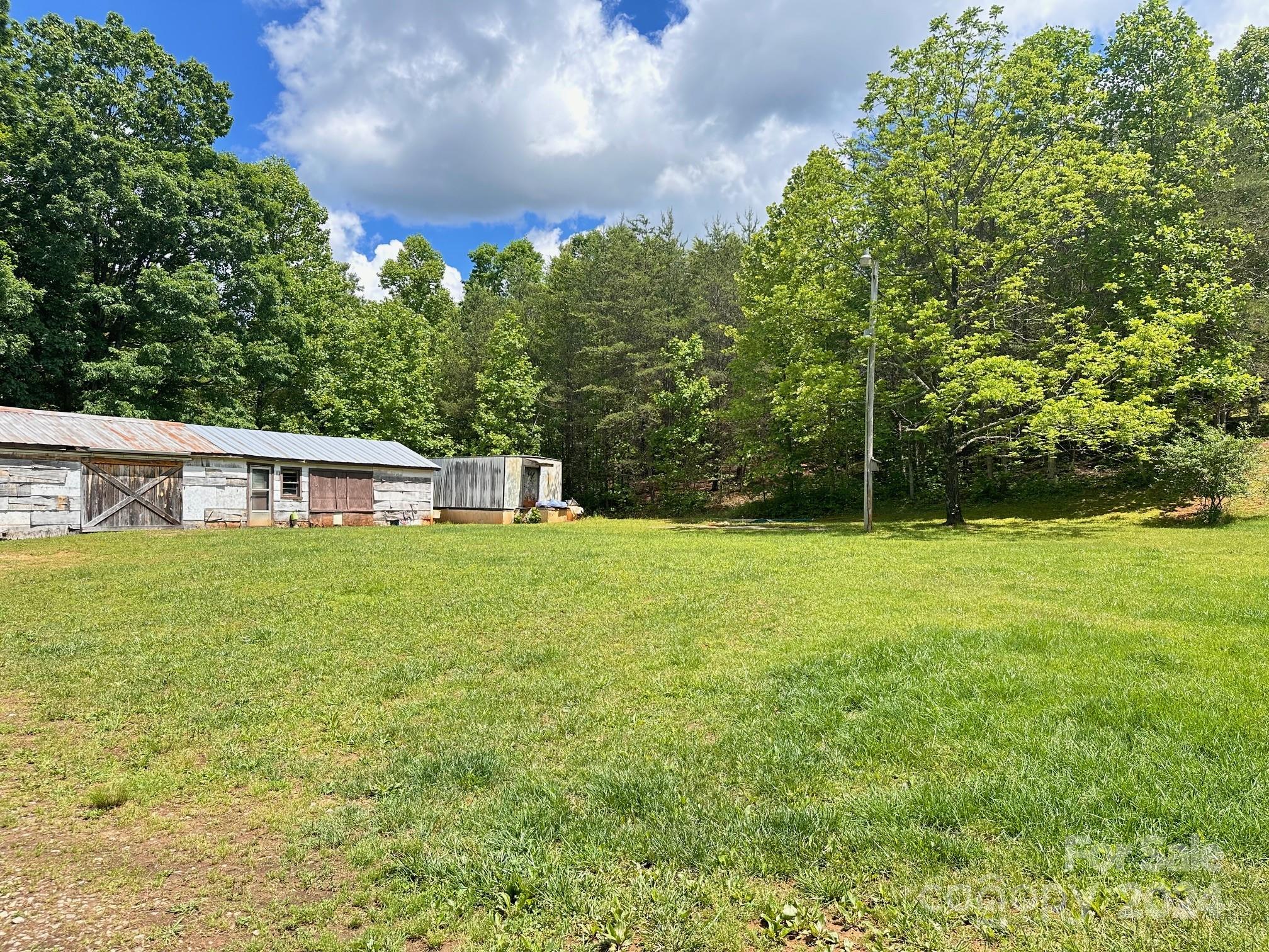 1366 Vashti Road