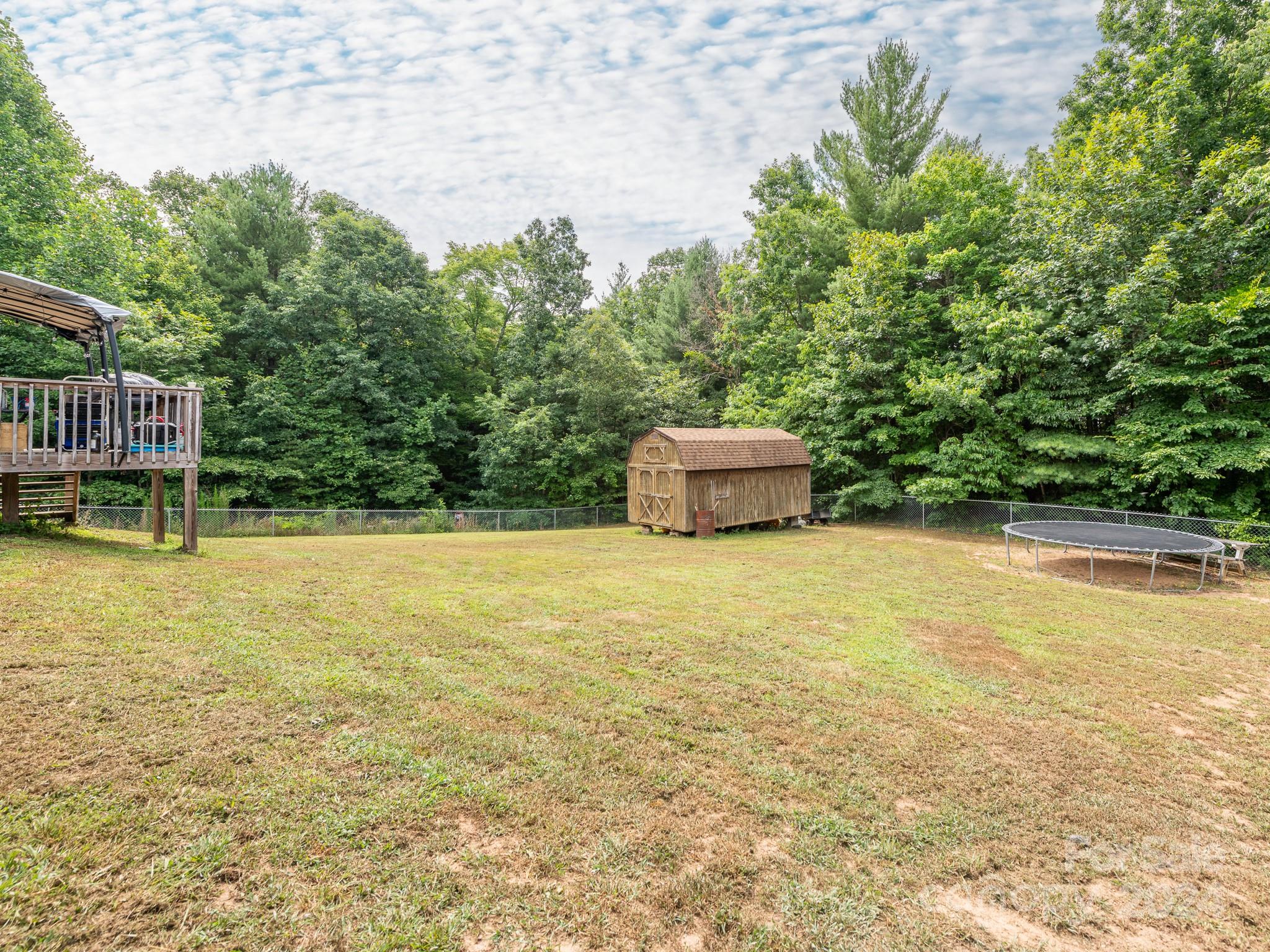 3823 Cross Creek Drive