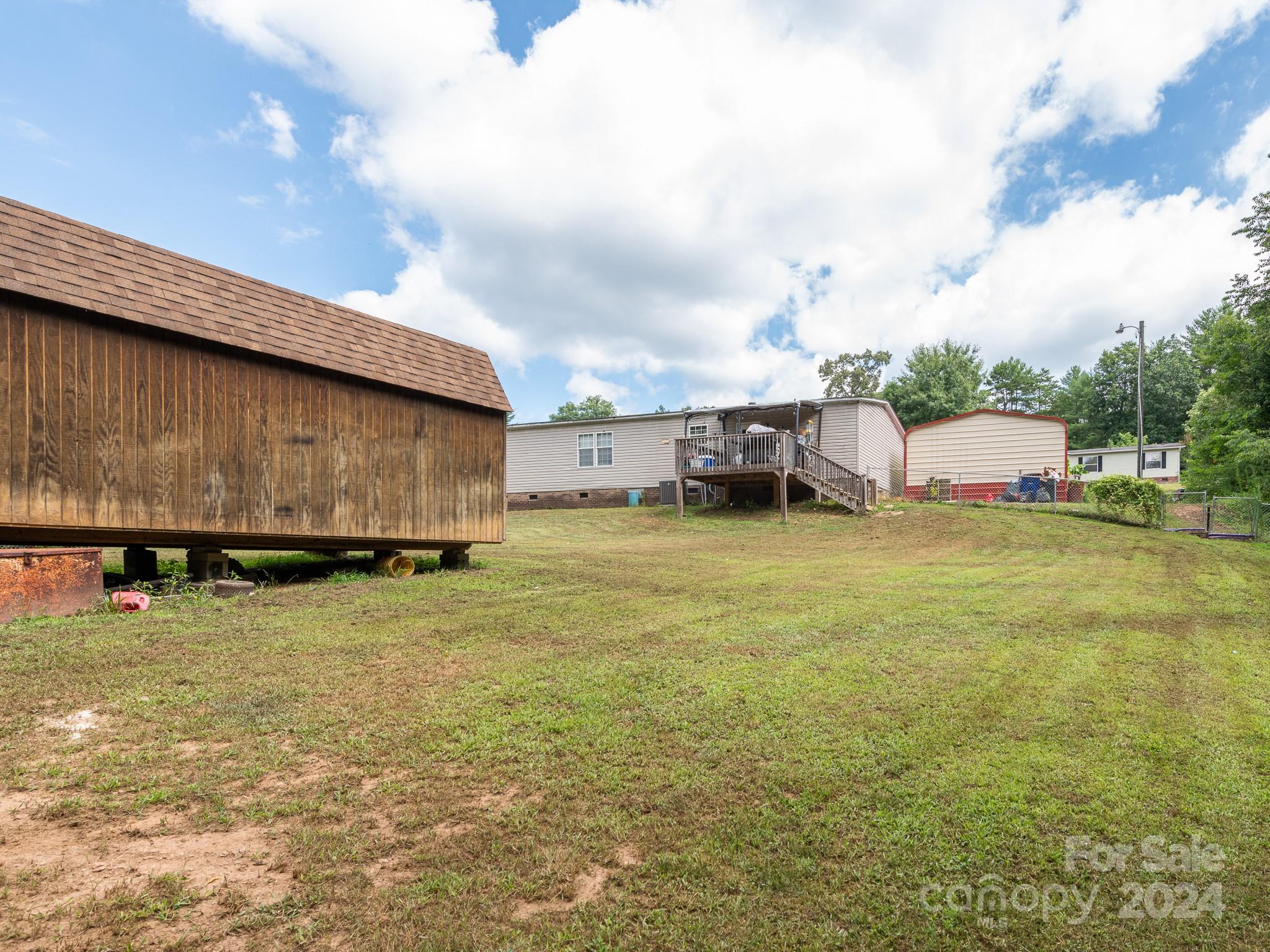 3823 Cross Creek Drive