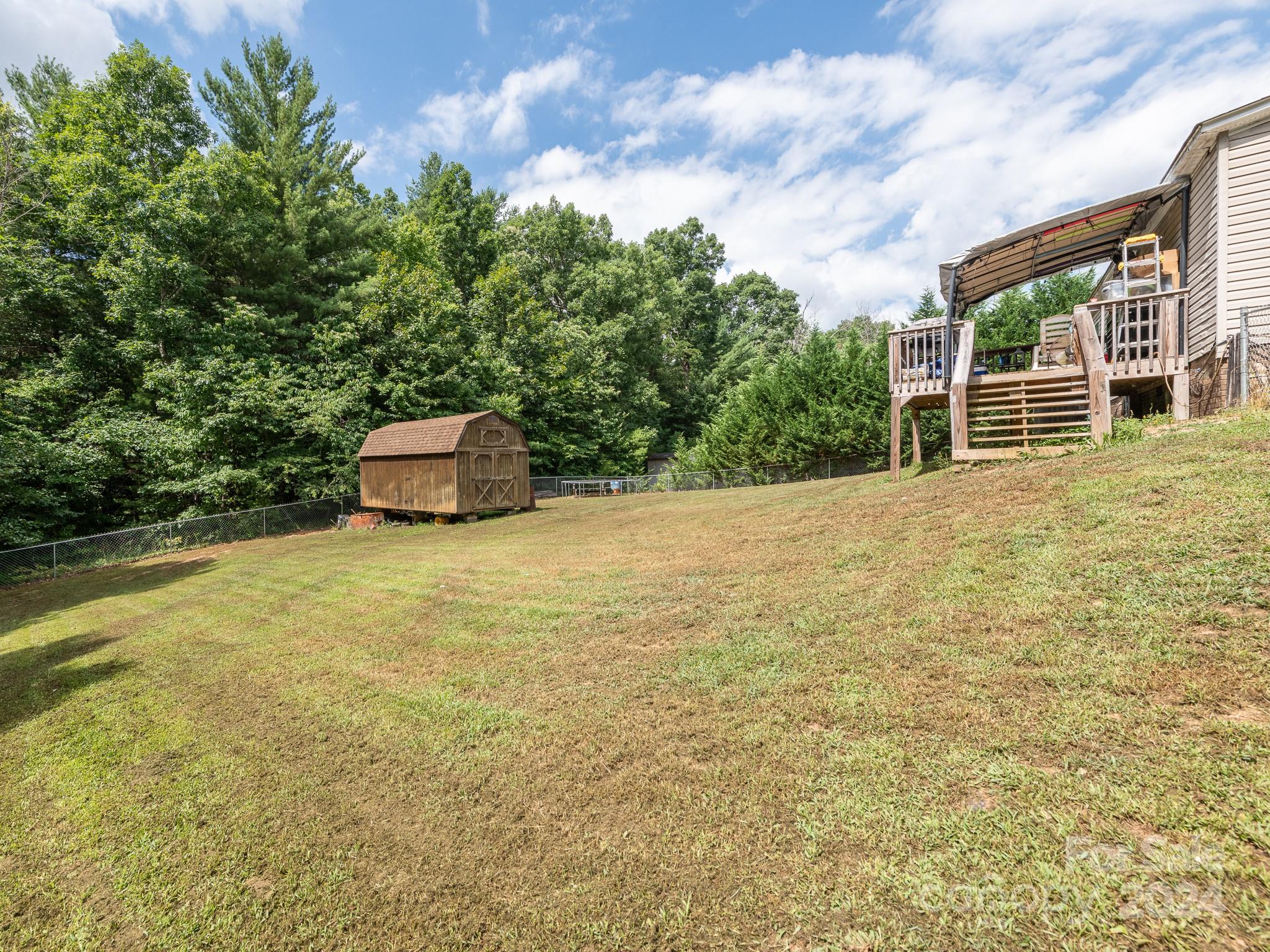3823 Cross Creek Drive