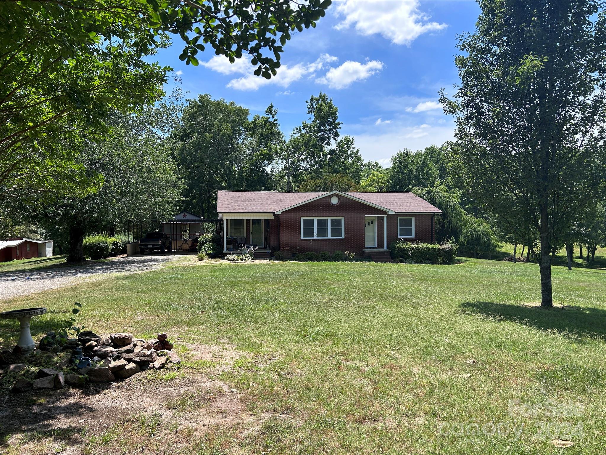 874 Boston Road