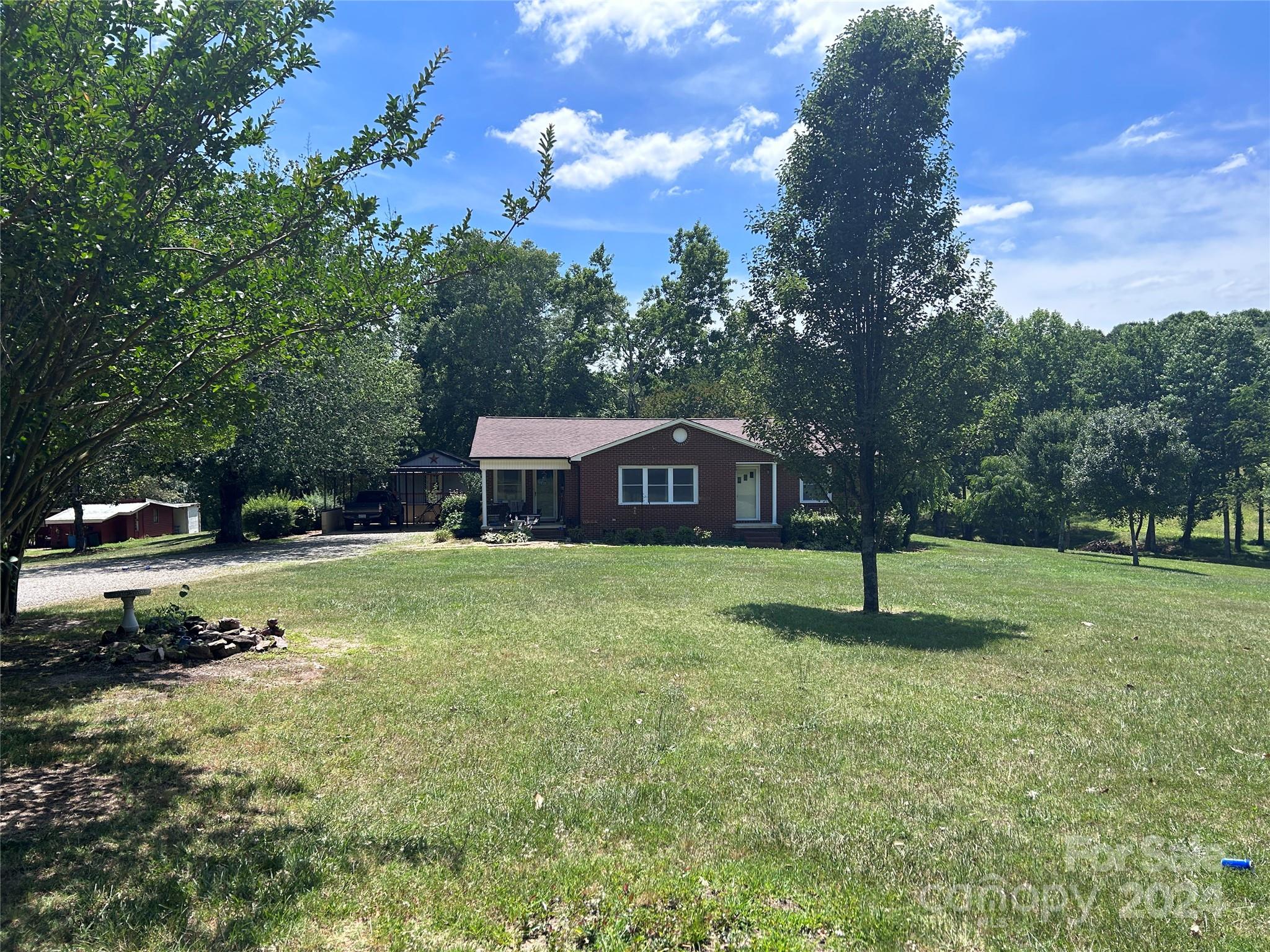 874 Boston Road
