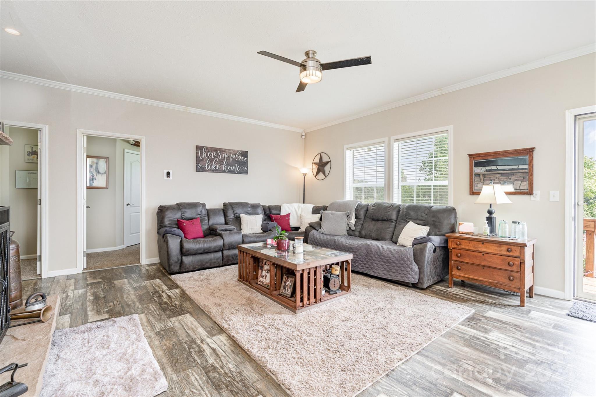822 Brookhaven Road