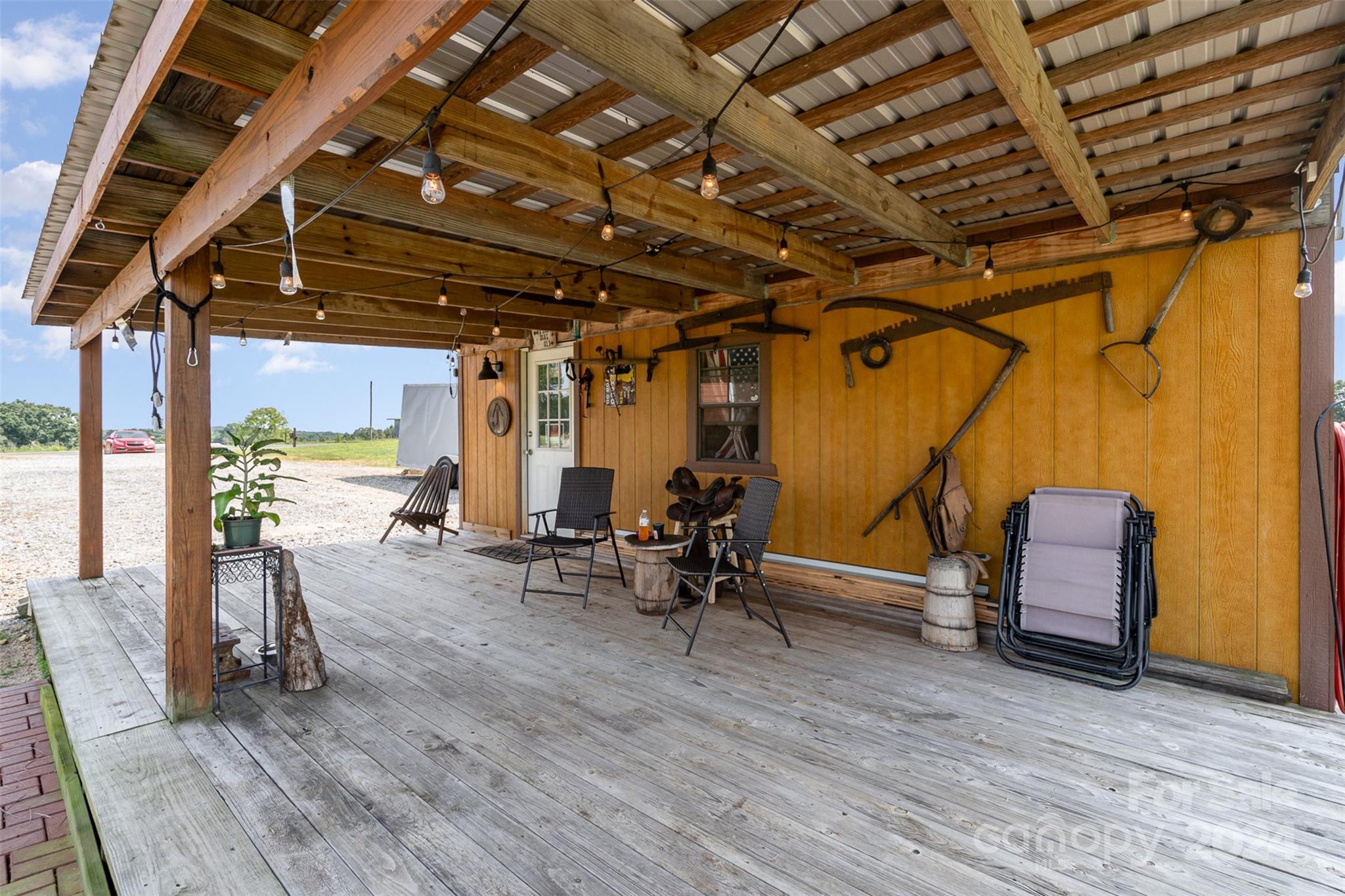 822 Brookhaven Road