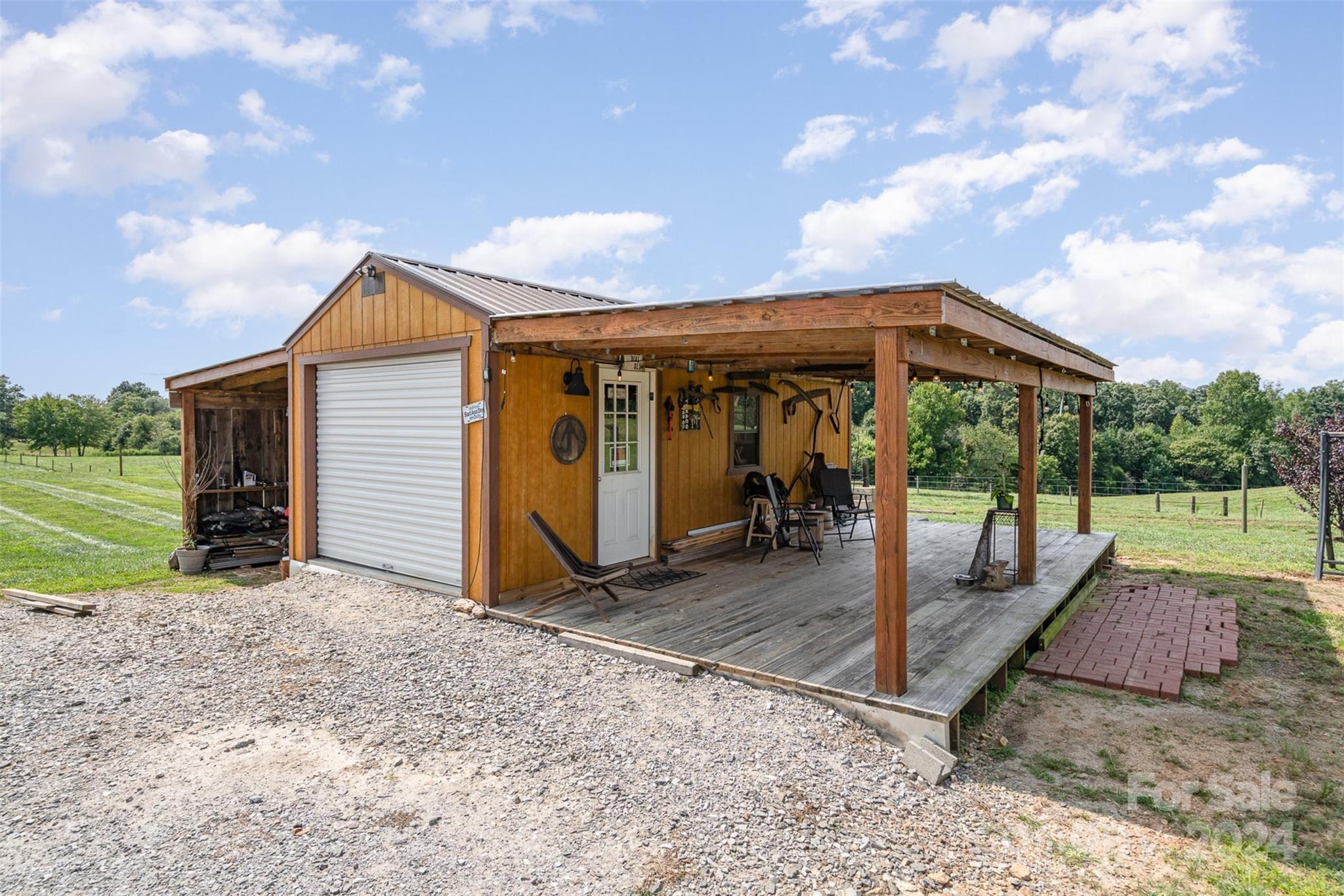 822 Brookhaven Road