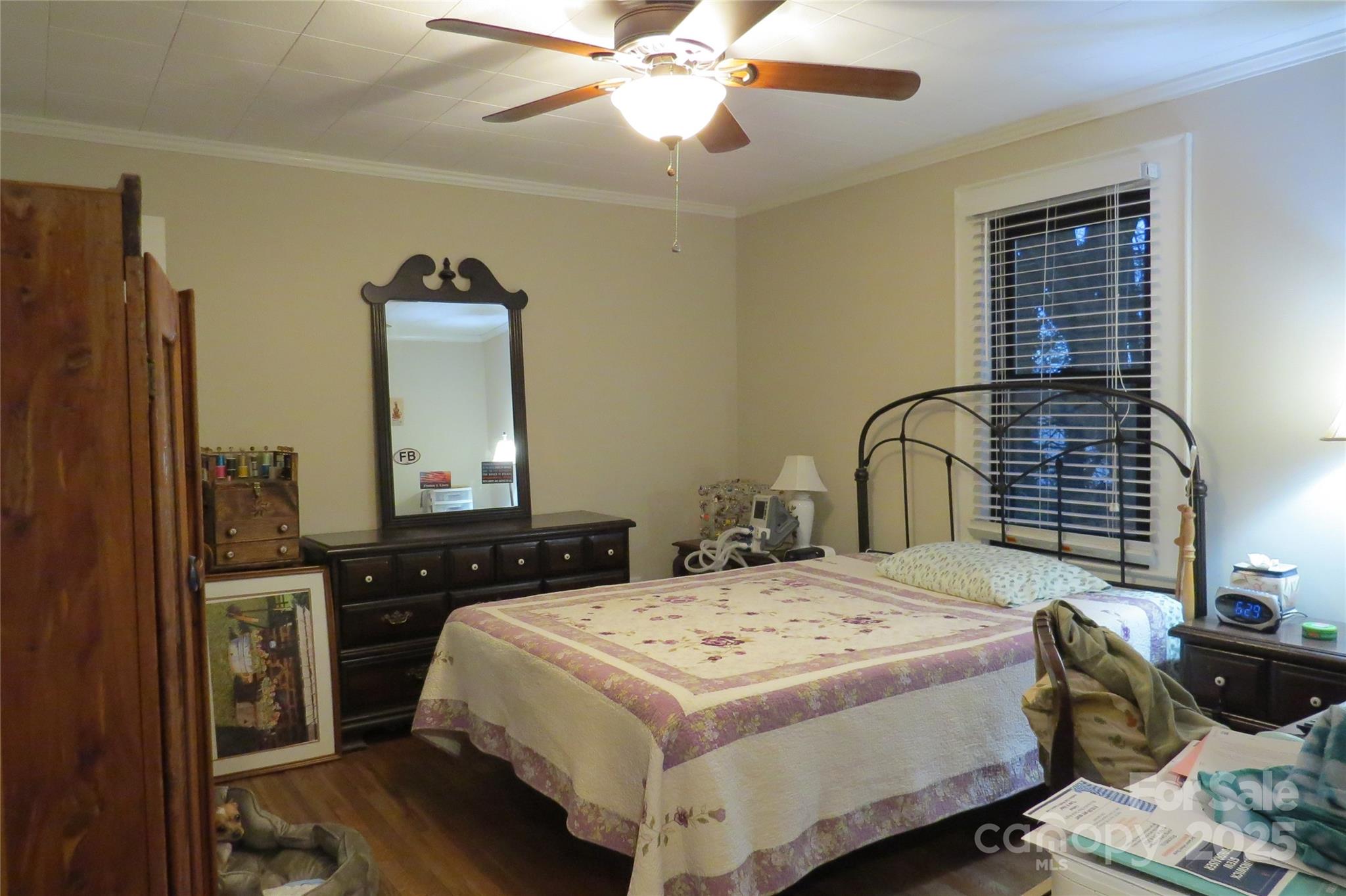 155 6th Street SW