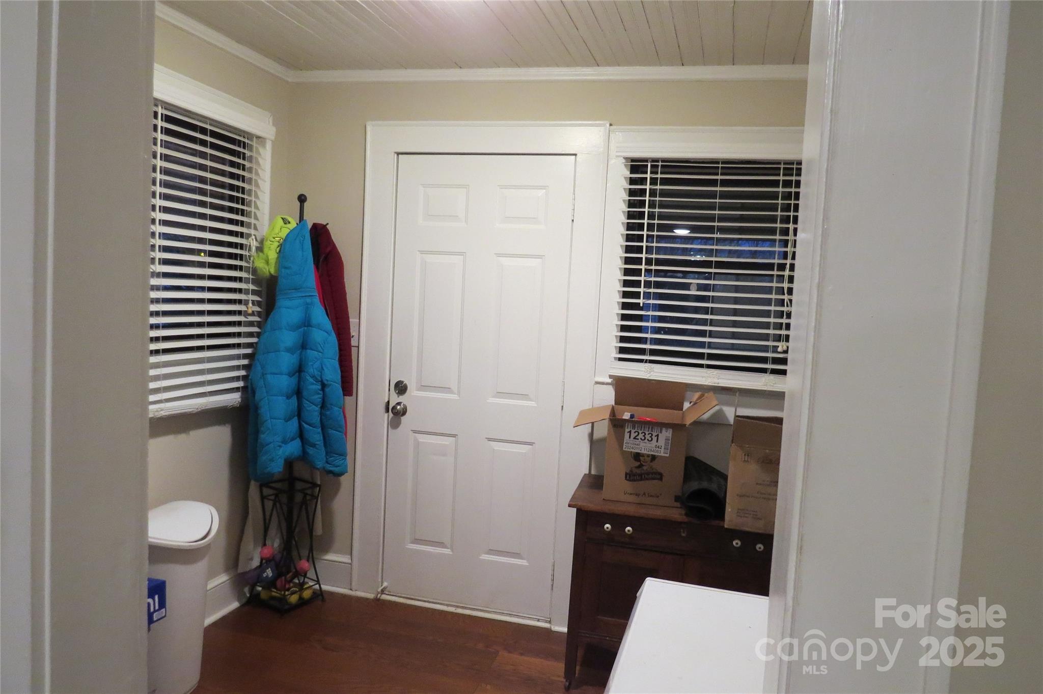 155 6th Street SW