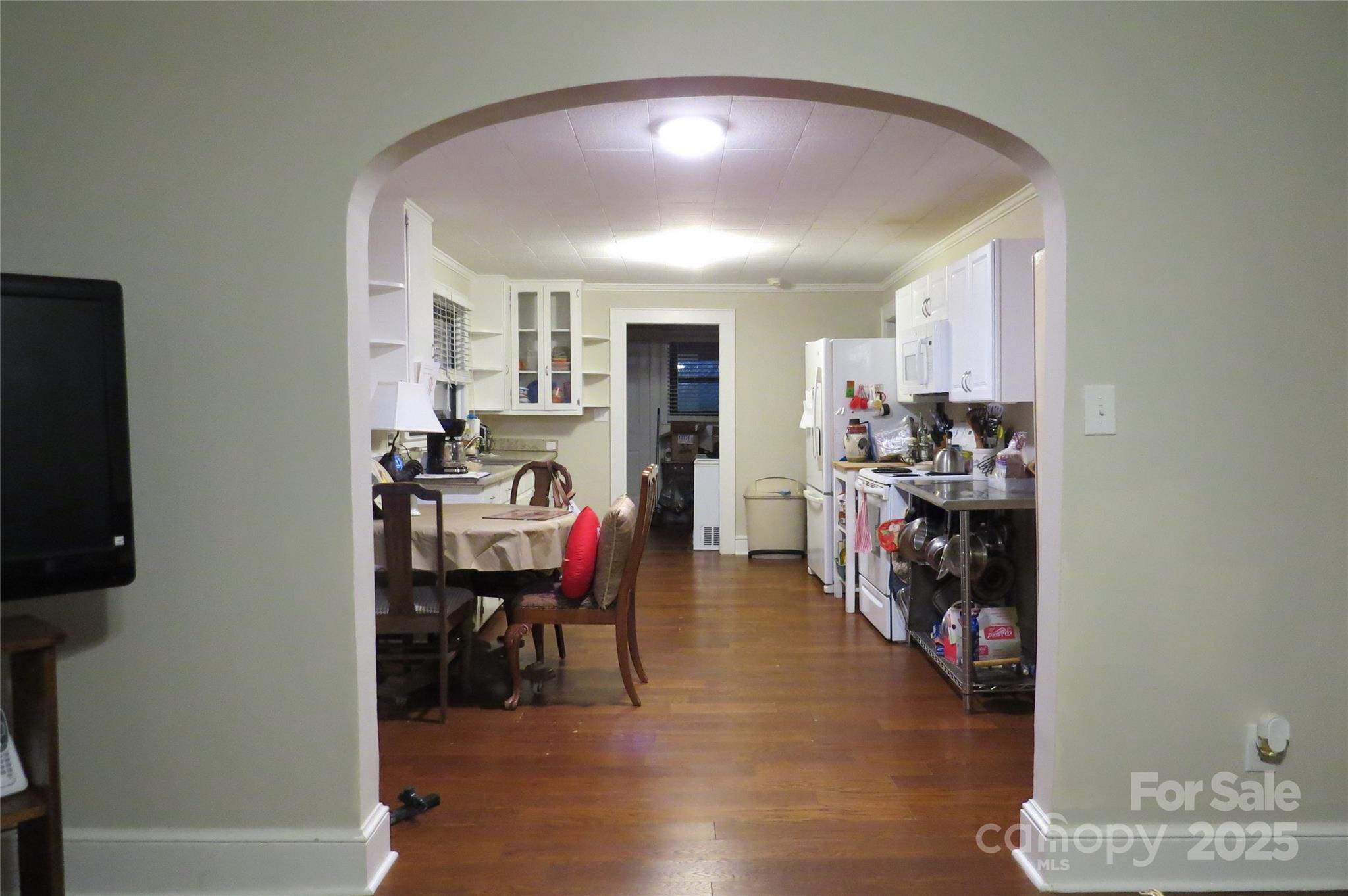 155 6th Street SW