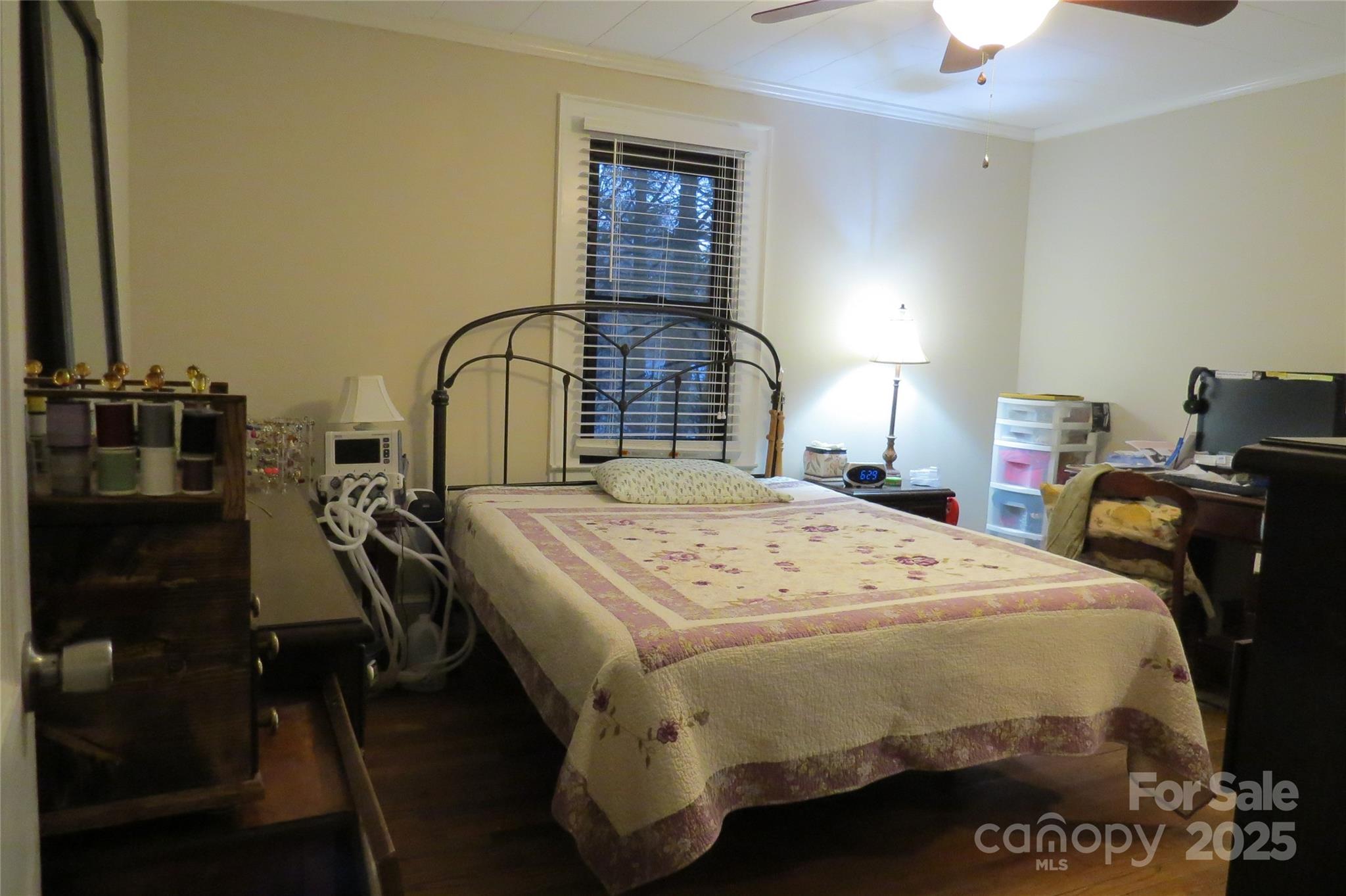 155 6th Street SW