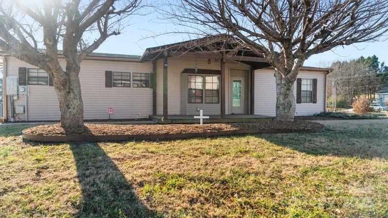 202 Mountain View Drive