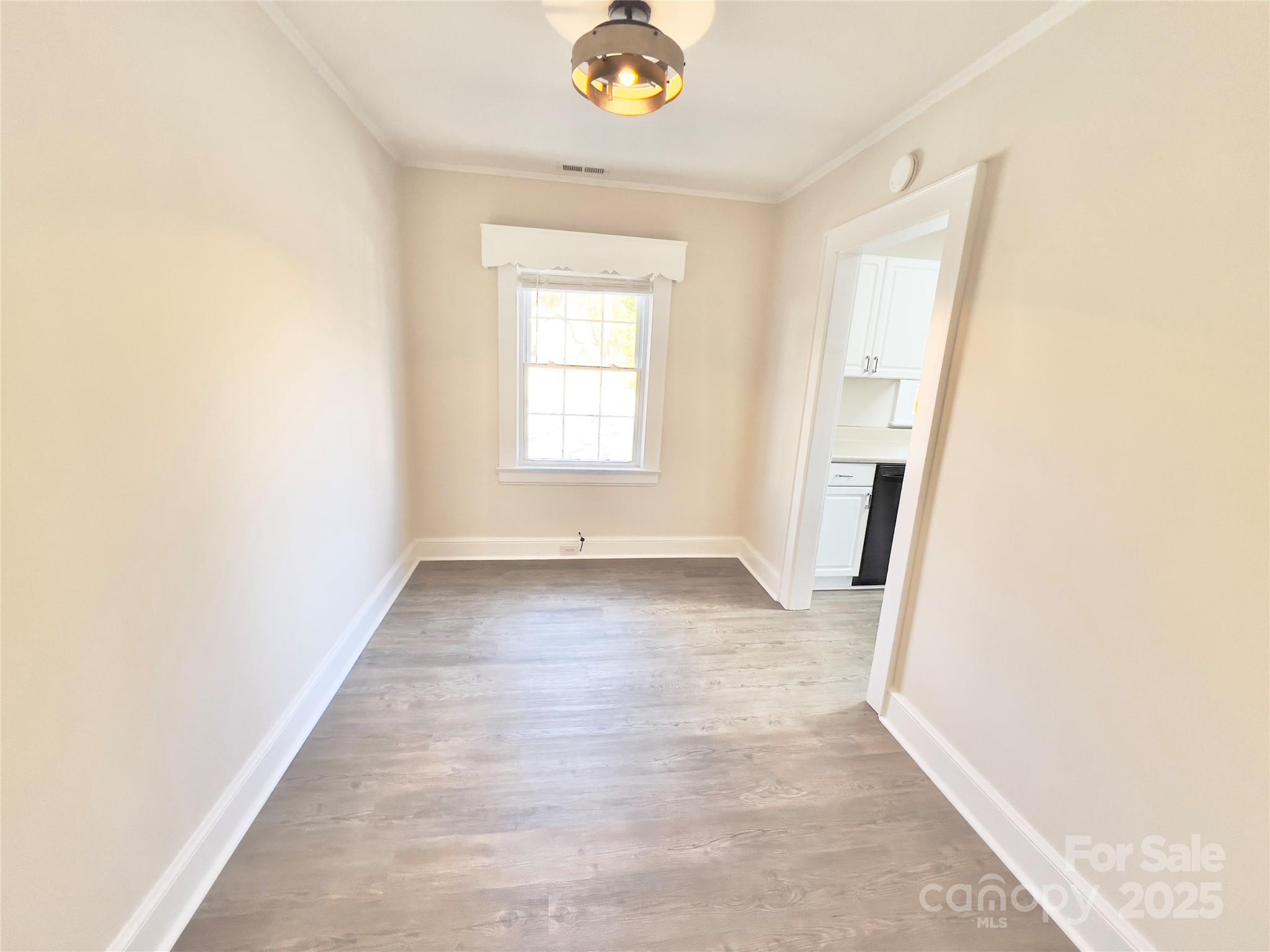 312 Sharon Avenue NW