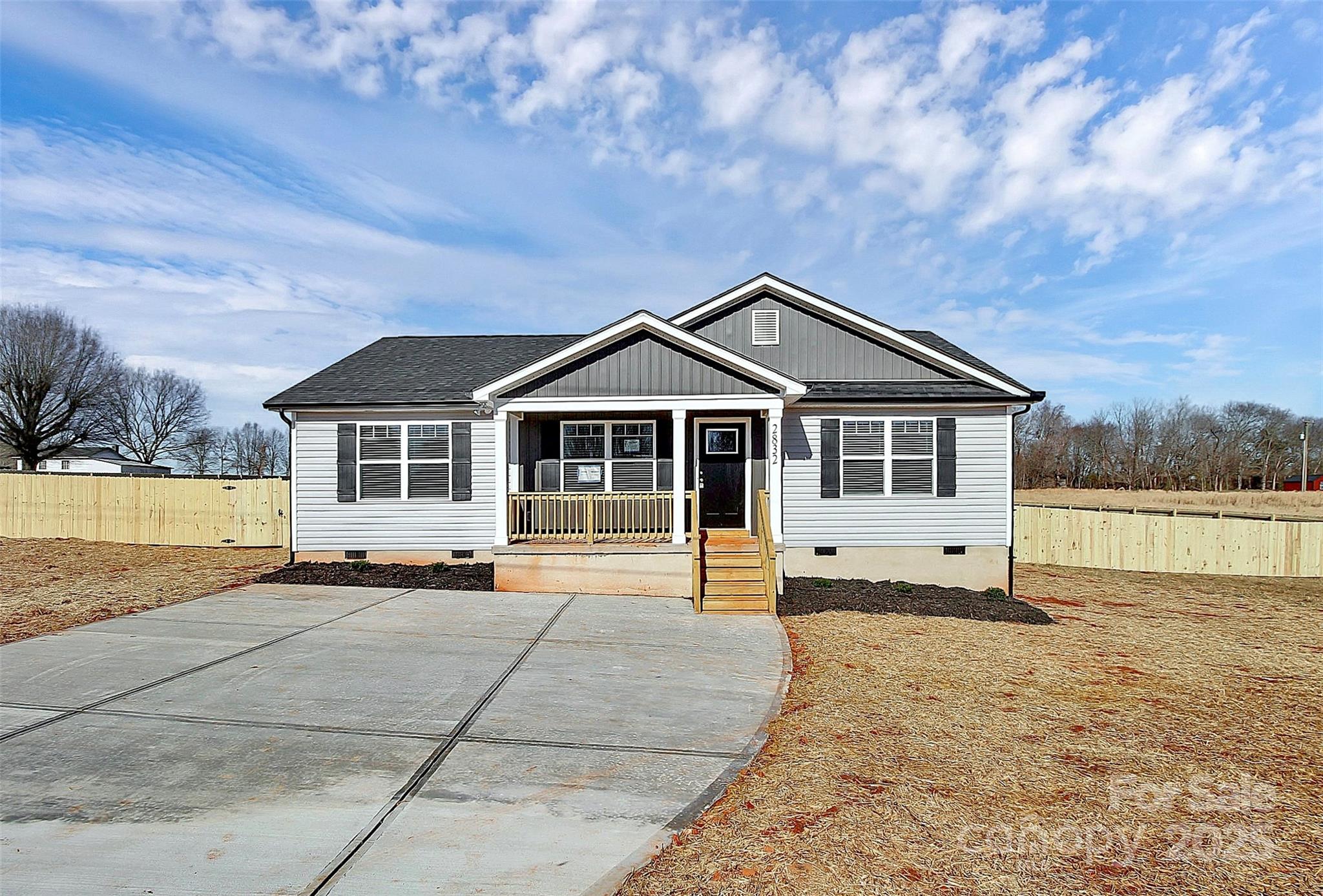 1235 E Poplar Street