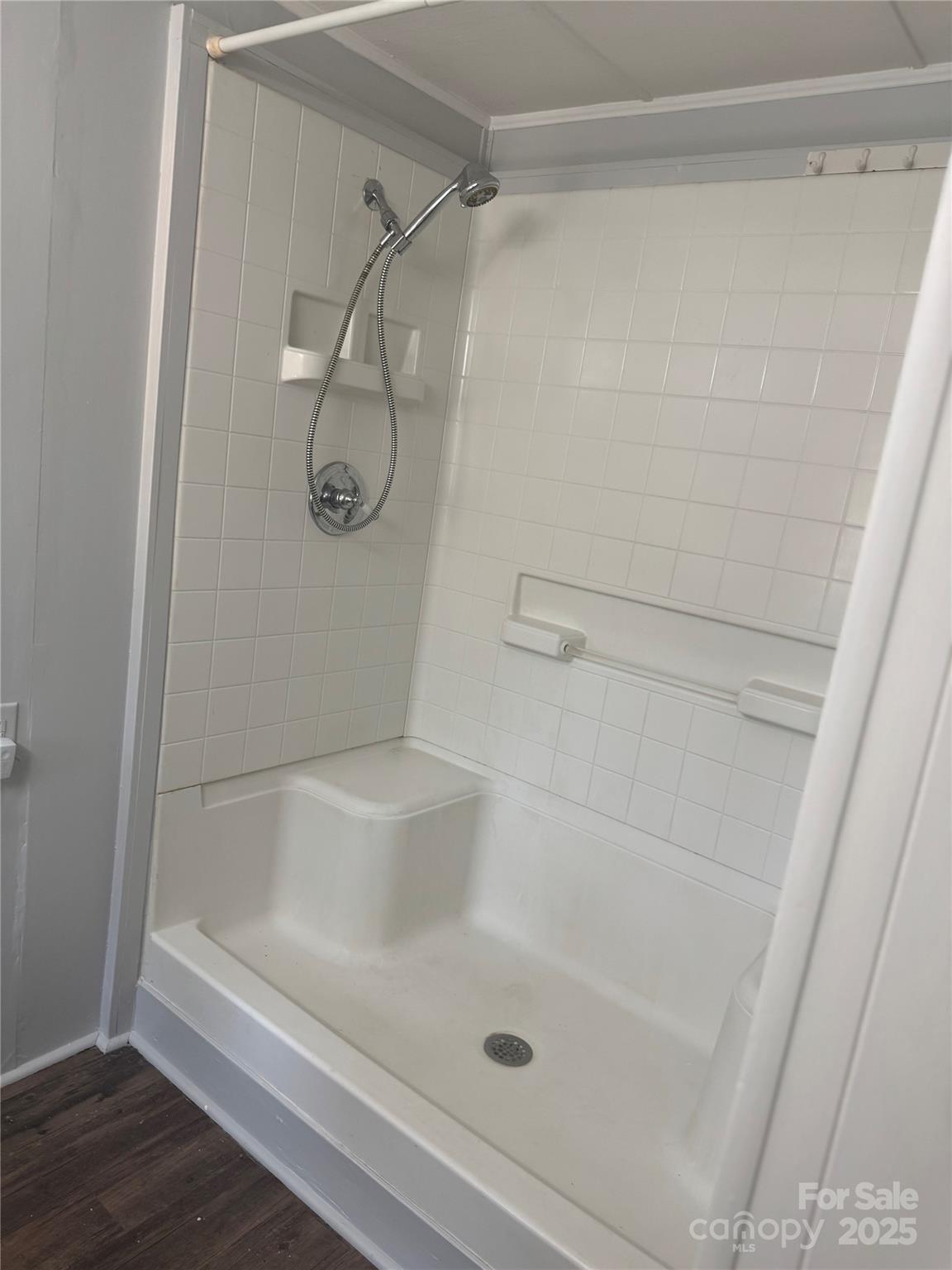 5029 E NC 10 Hwy Road Unit: 6