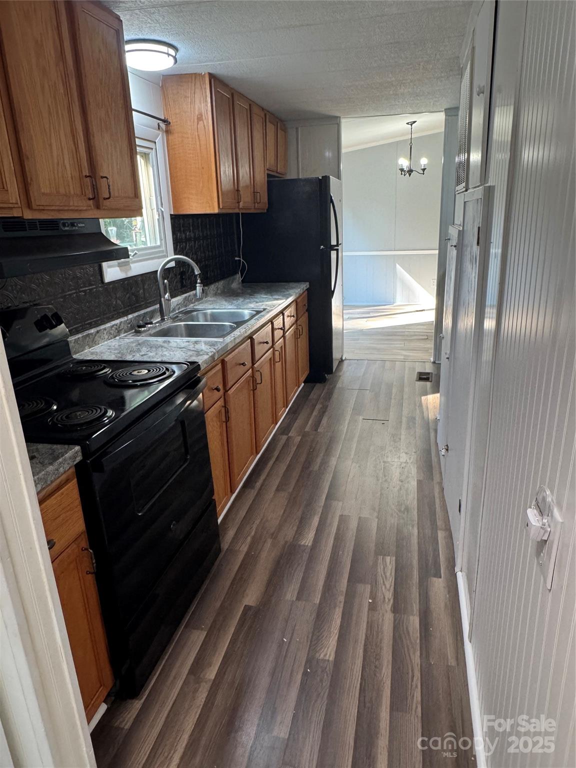 5029 E NC 10 Hwy Road Unit: 6