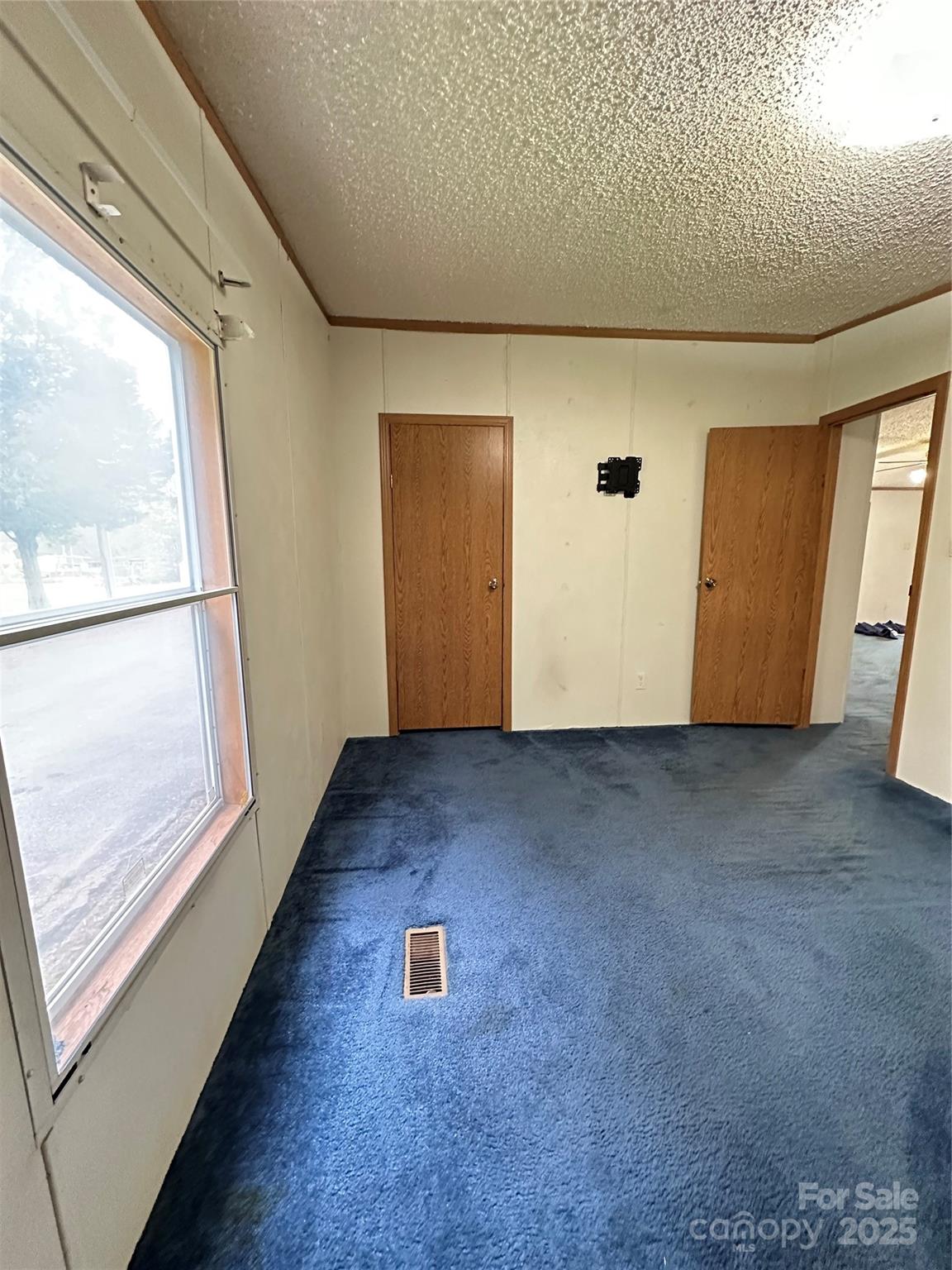 51 Kings Drive