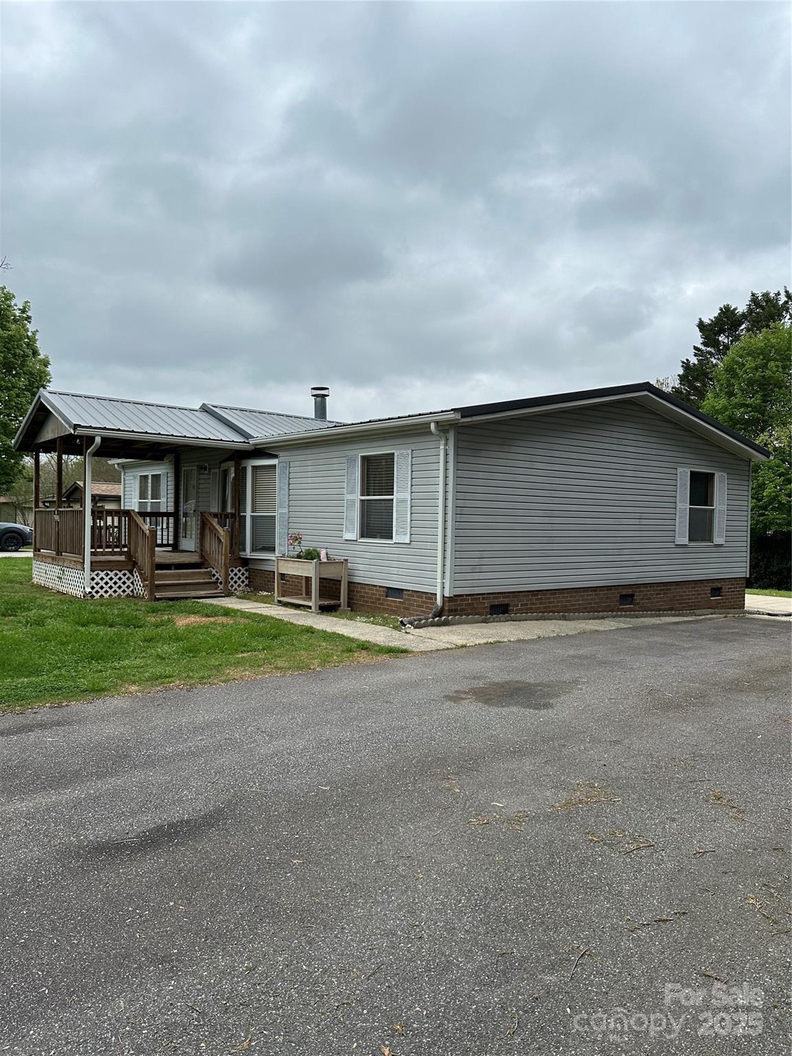 51 Kings Drive