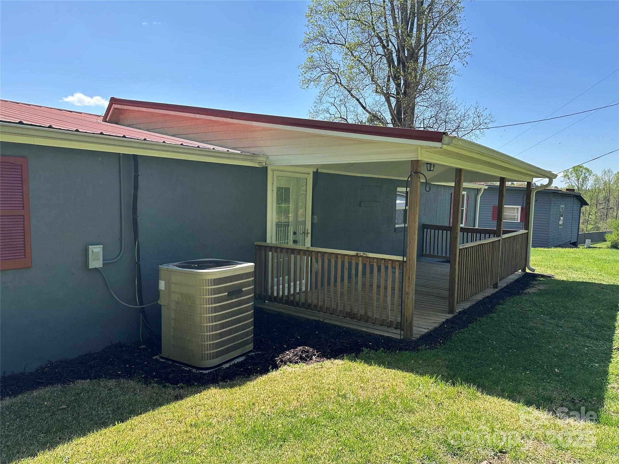 440 Hill Top Circle