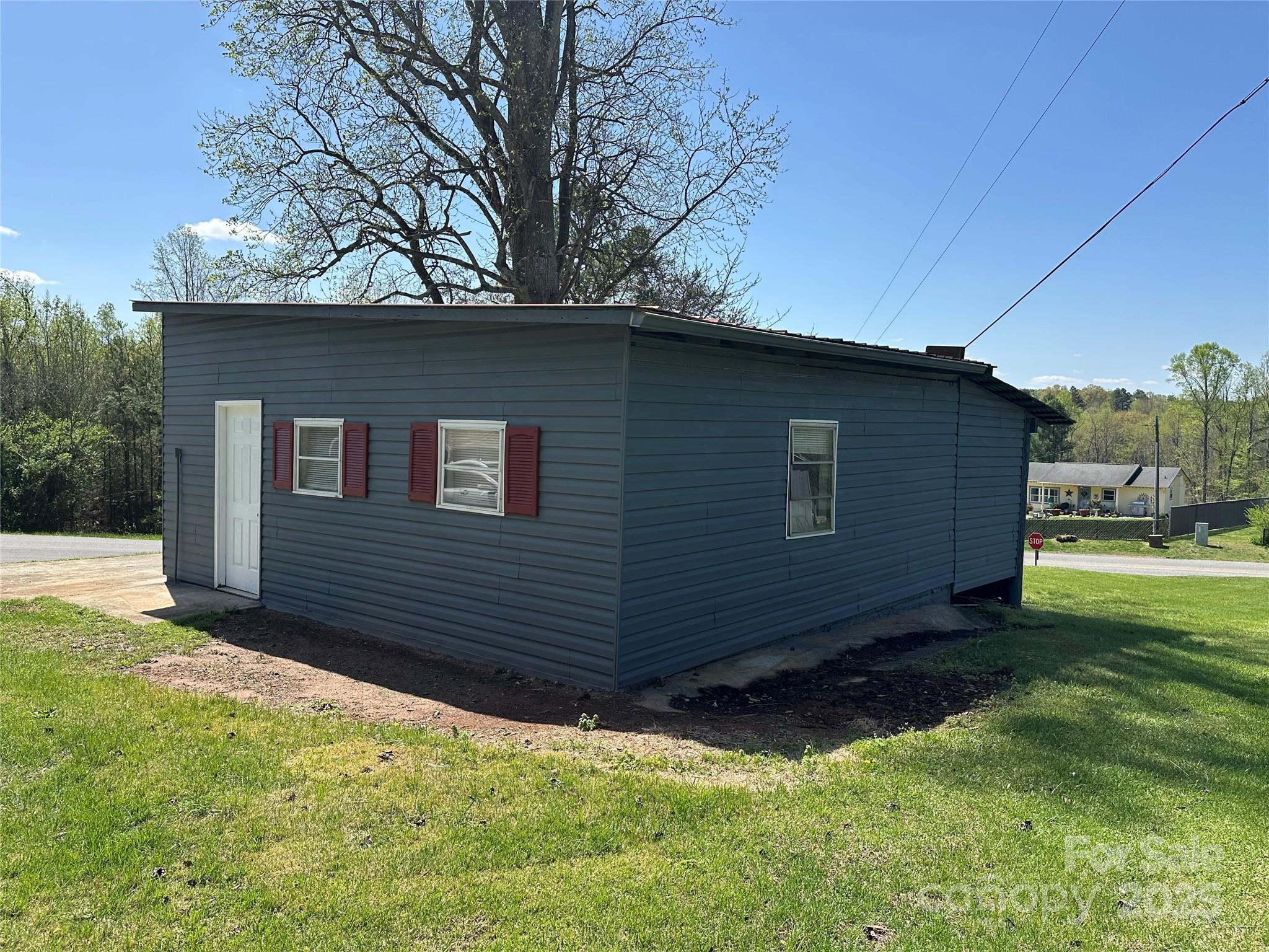 440 Hill Top Circle