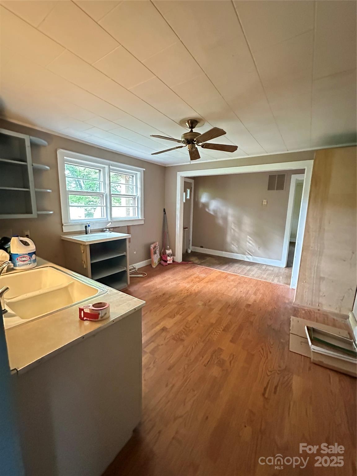 3063 Liledoun Road