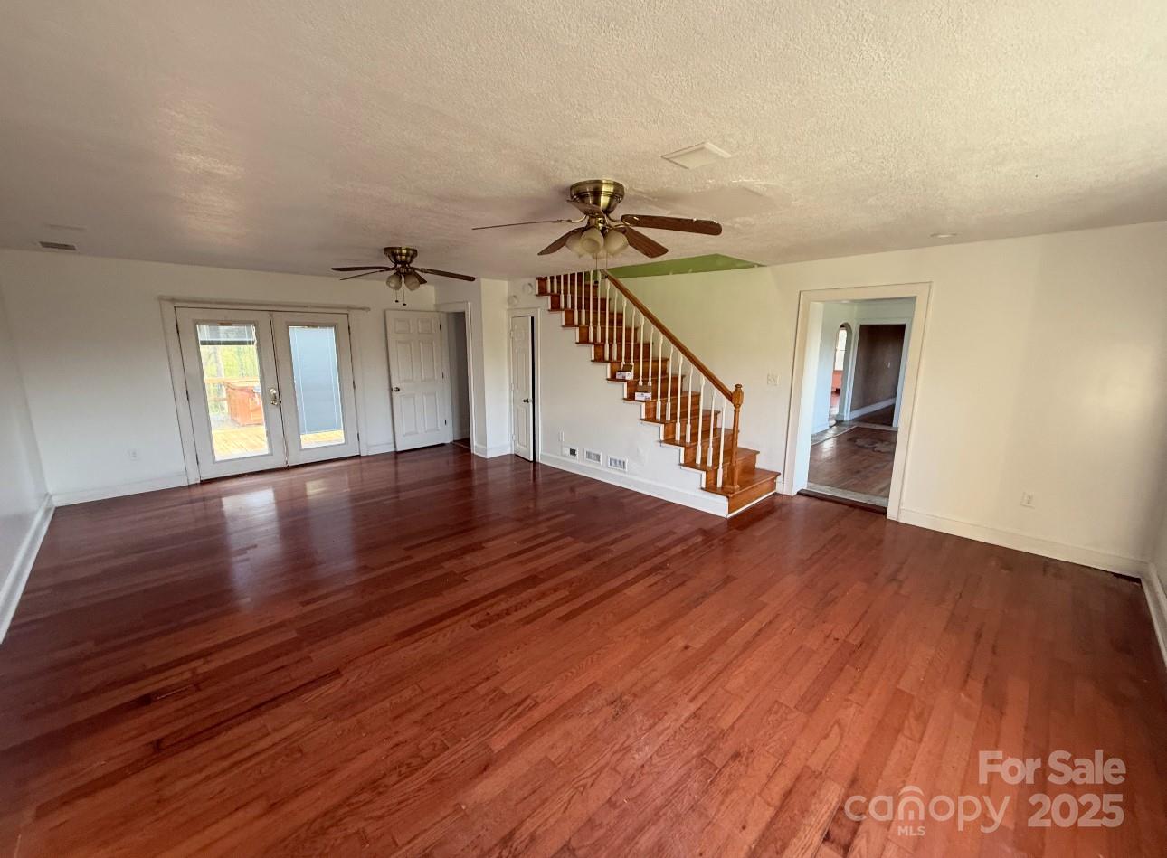 1088 Ramie Mitchell Road