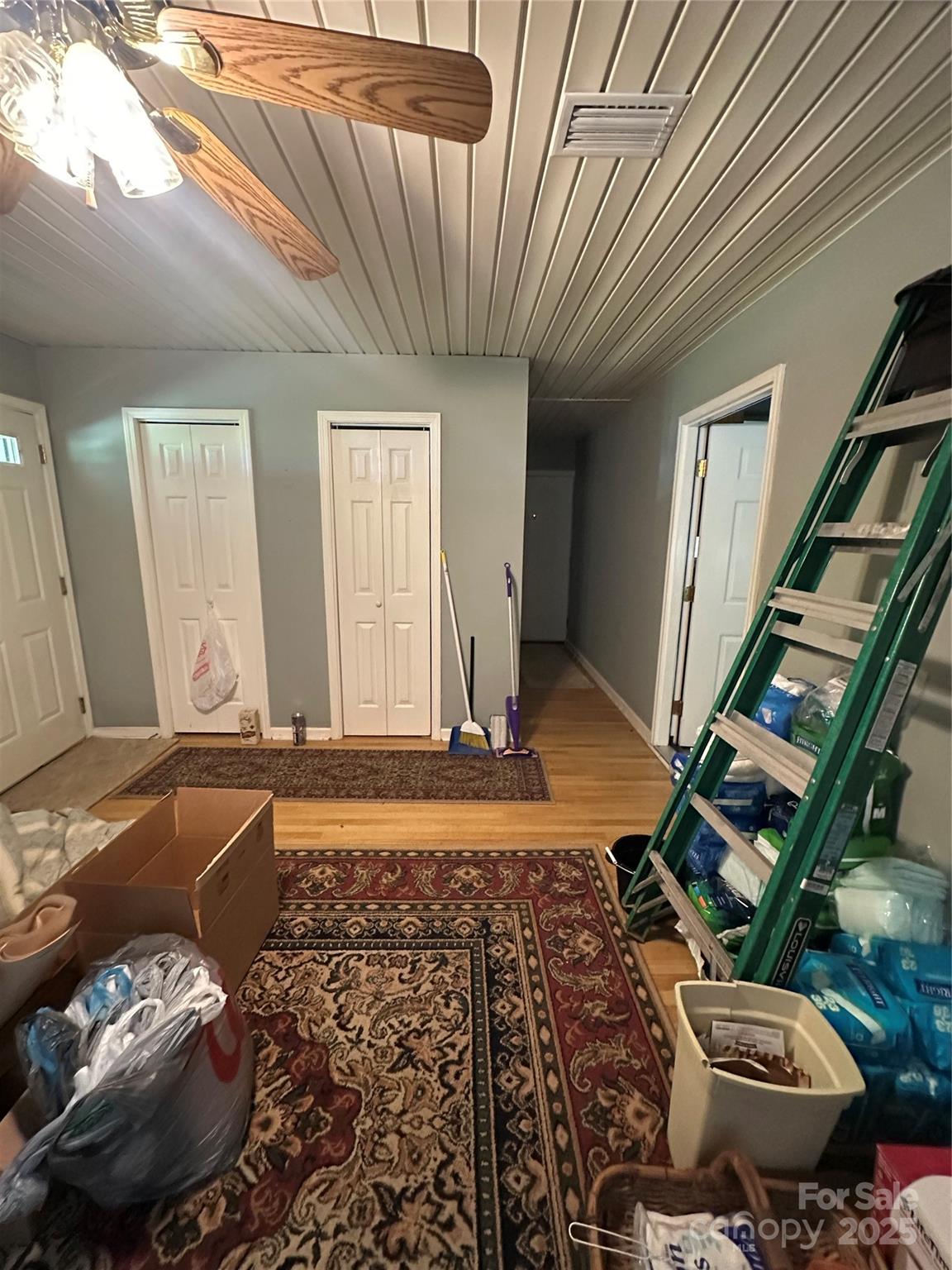 227 James Road