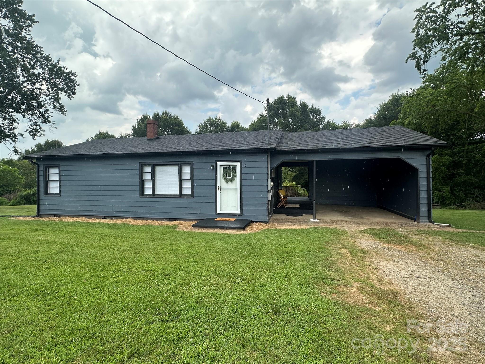 60 White Oaks Drive