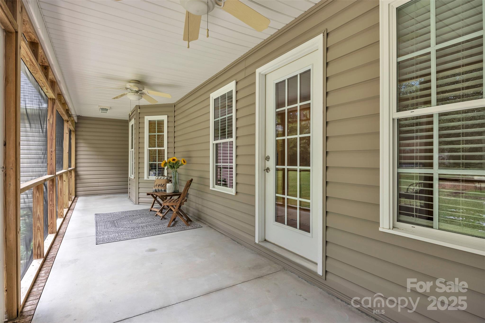288 Grapevine Circle