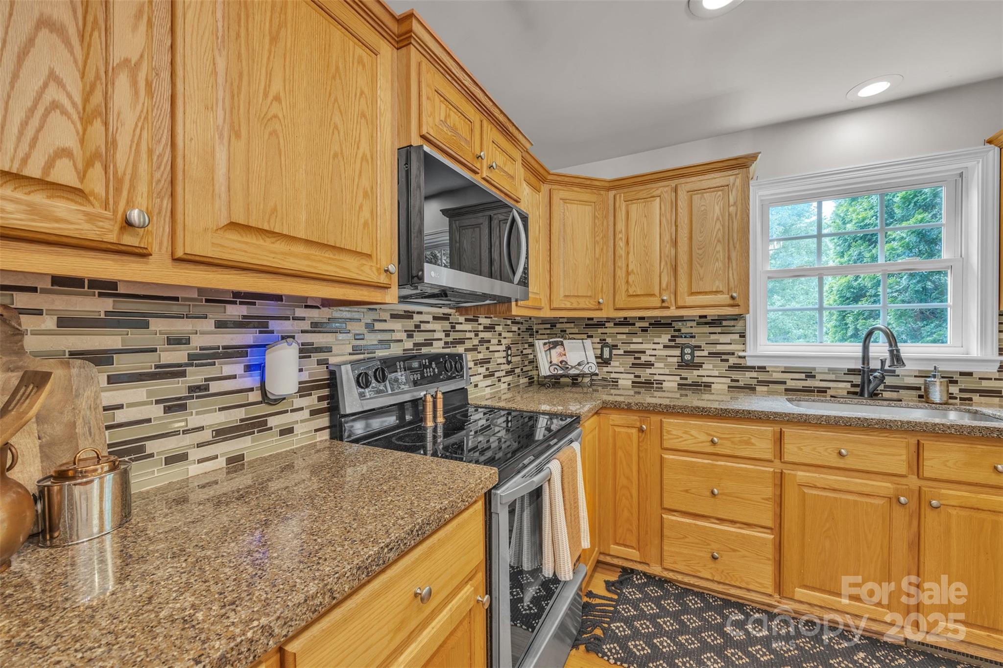 288 Grapevine Circle