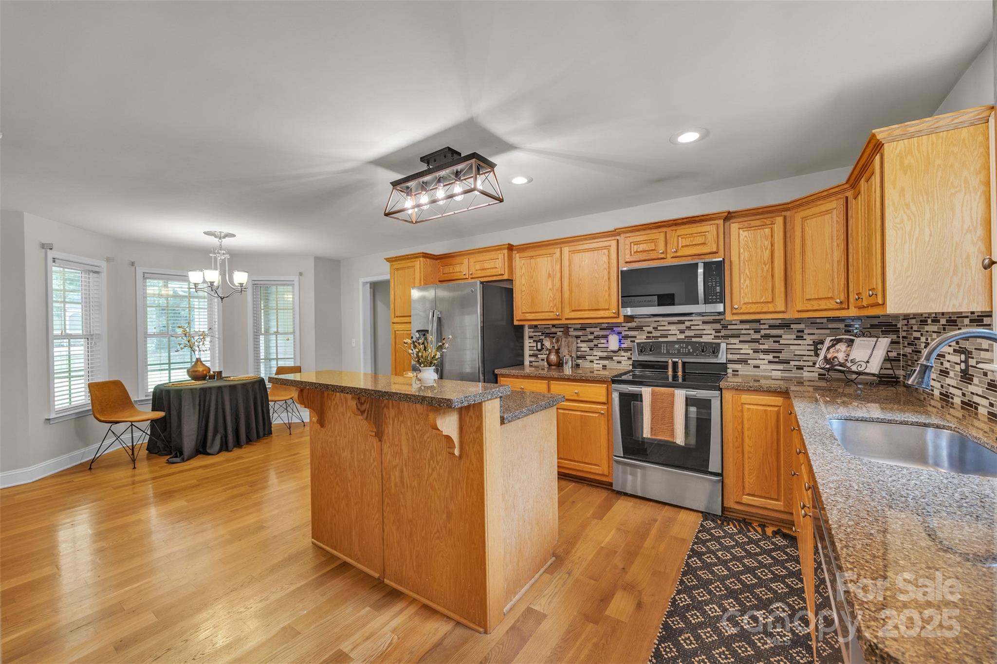 288 Grapevine Circle