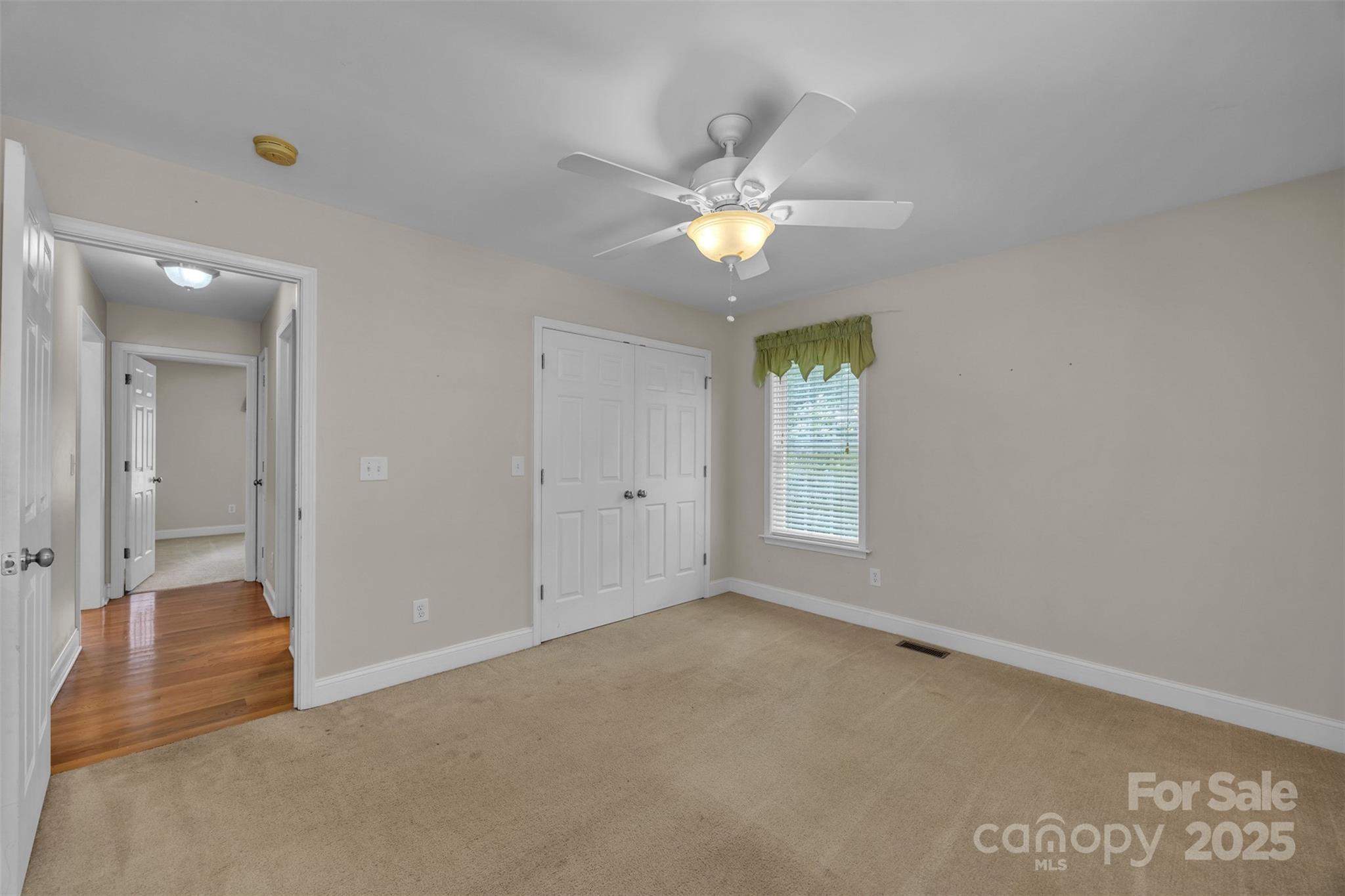 288 Grapevine Circle