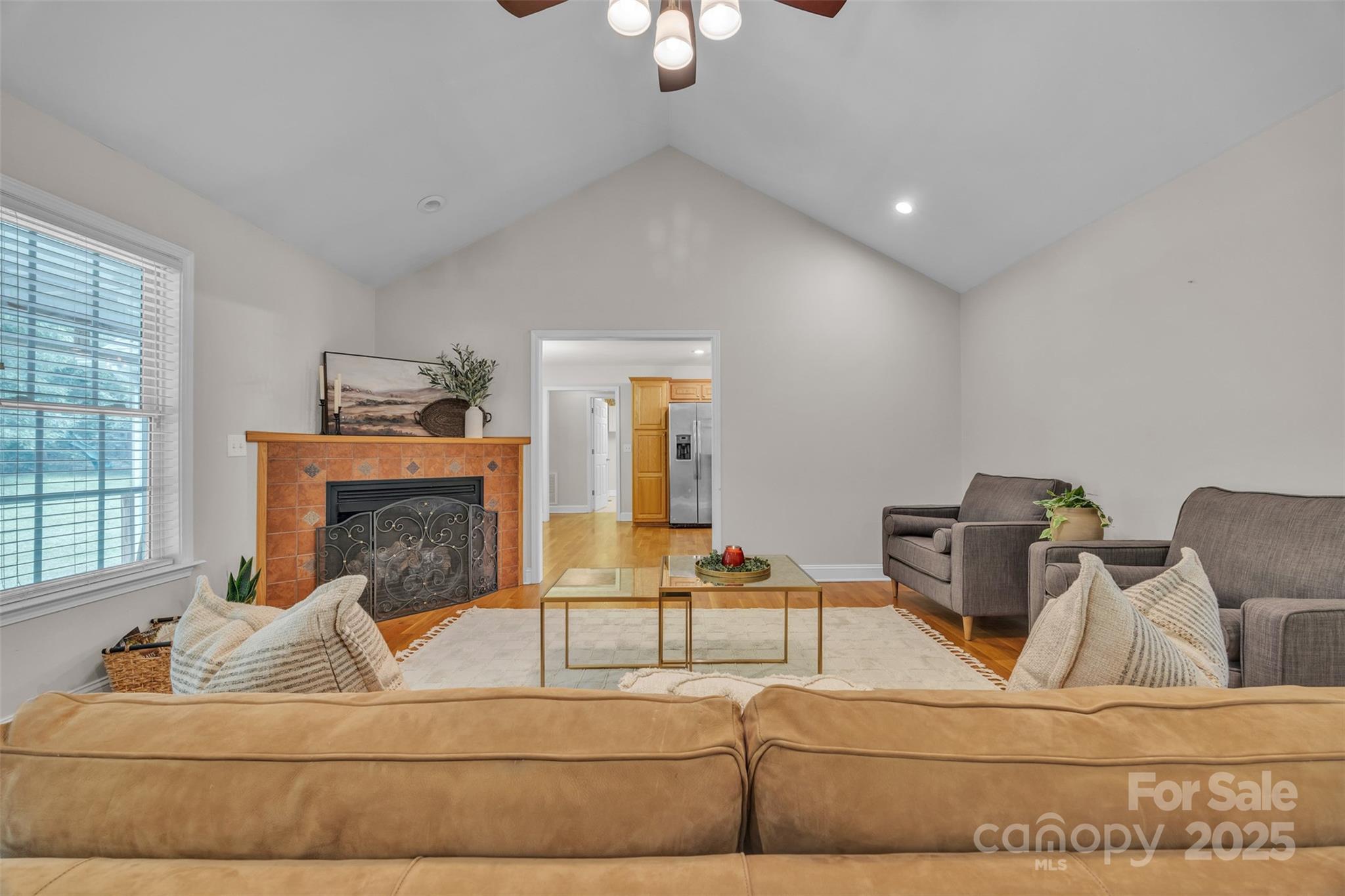 288 Grapevine Circle
