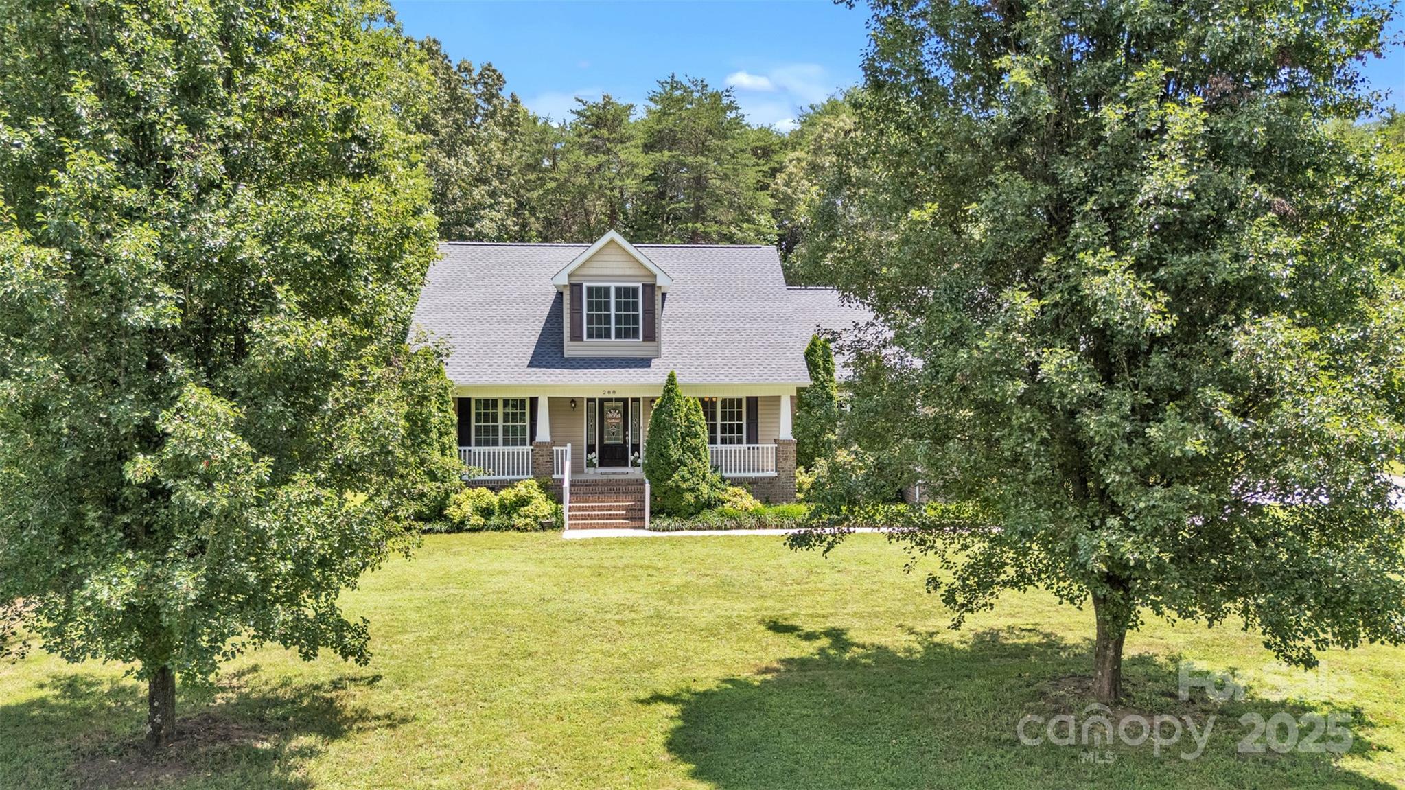 288 Grapevine Circle