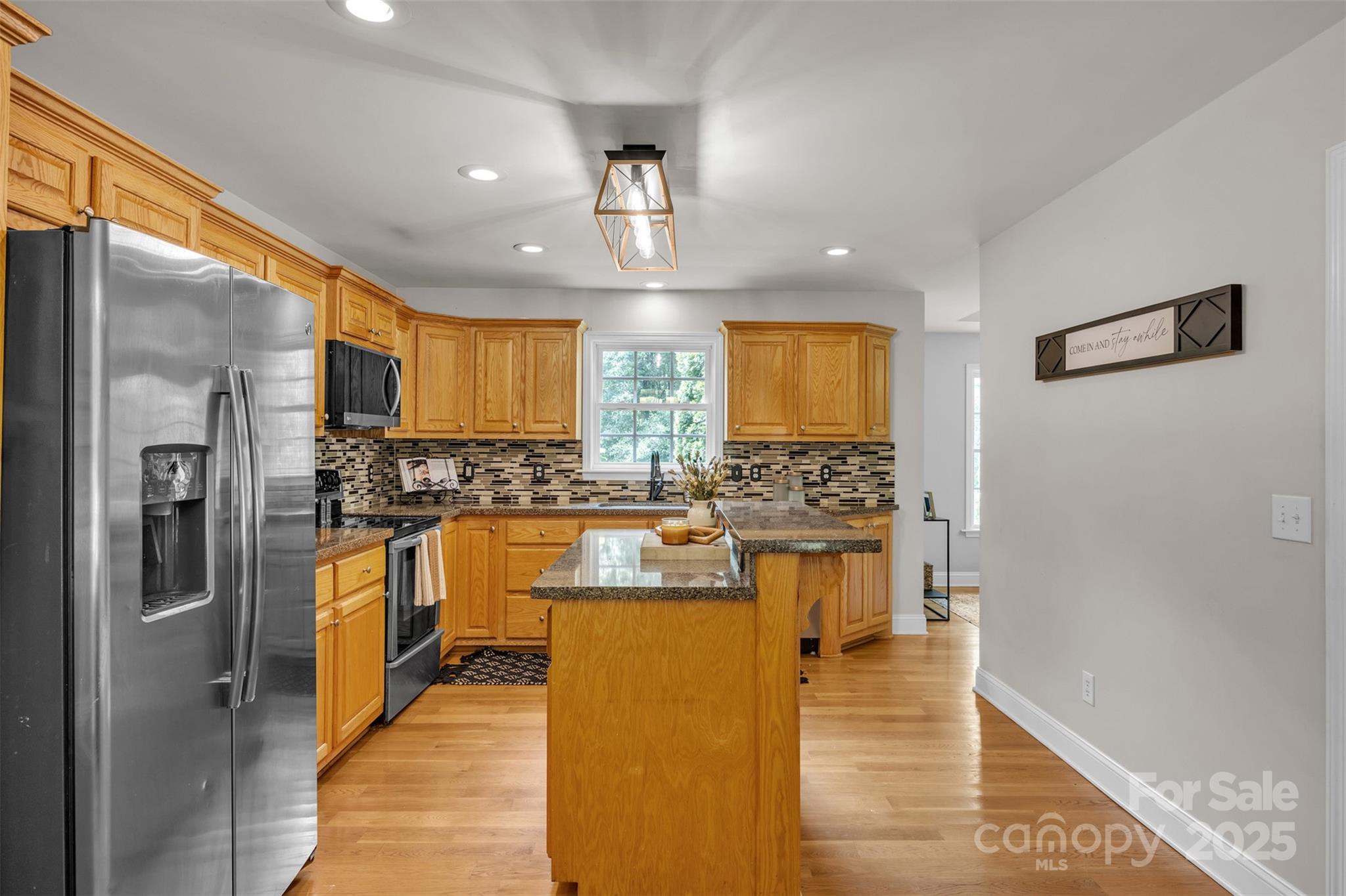 288 Grapevine Circle