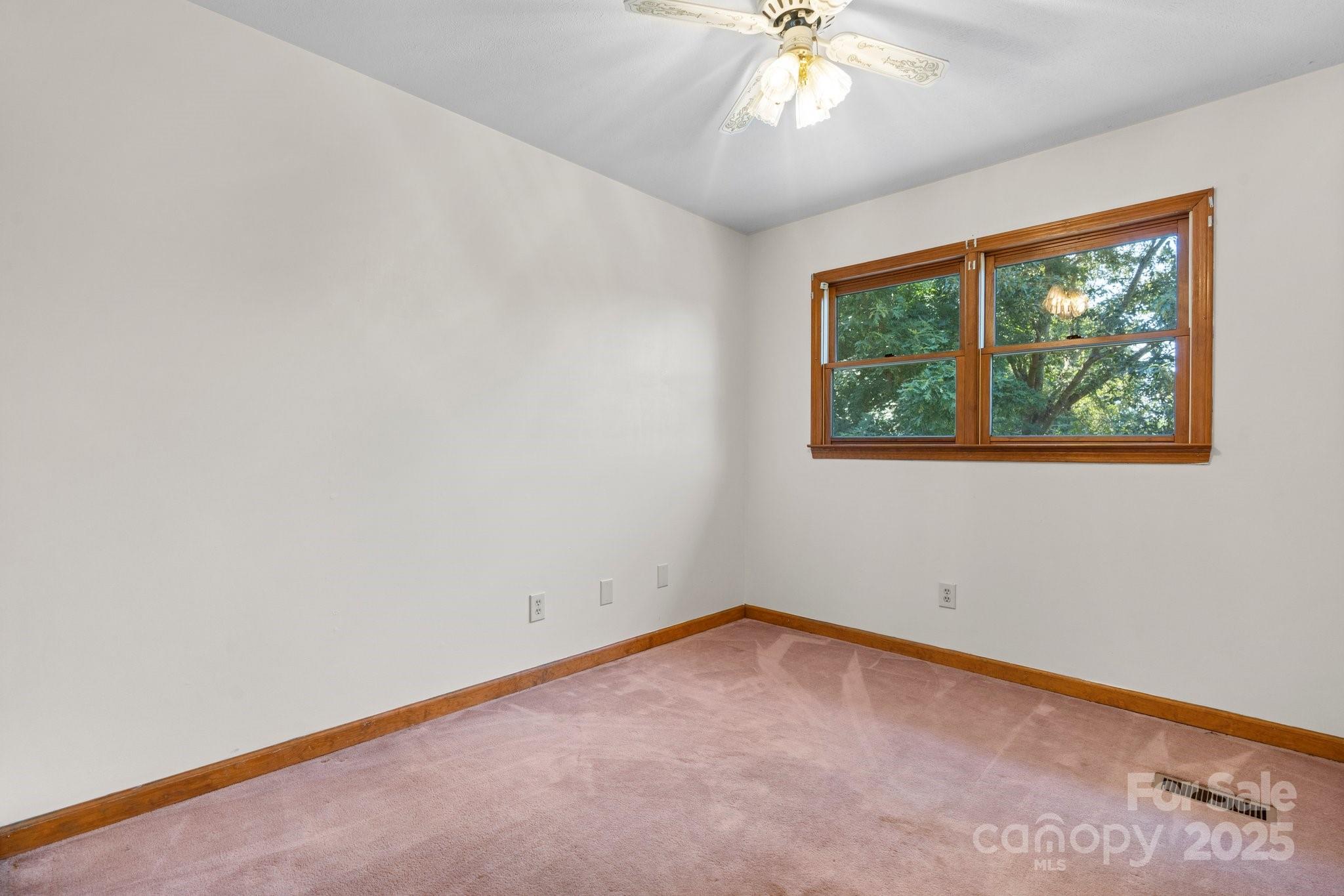 16 Saint Andrews Drive