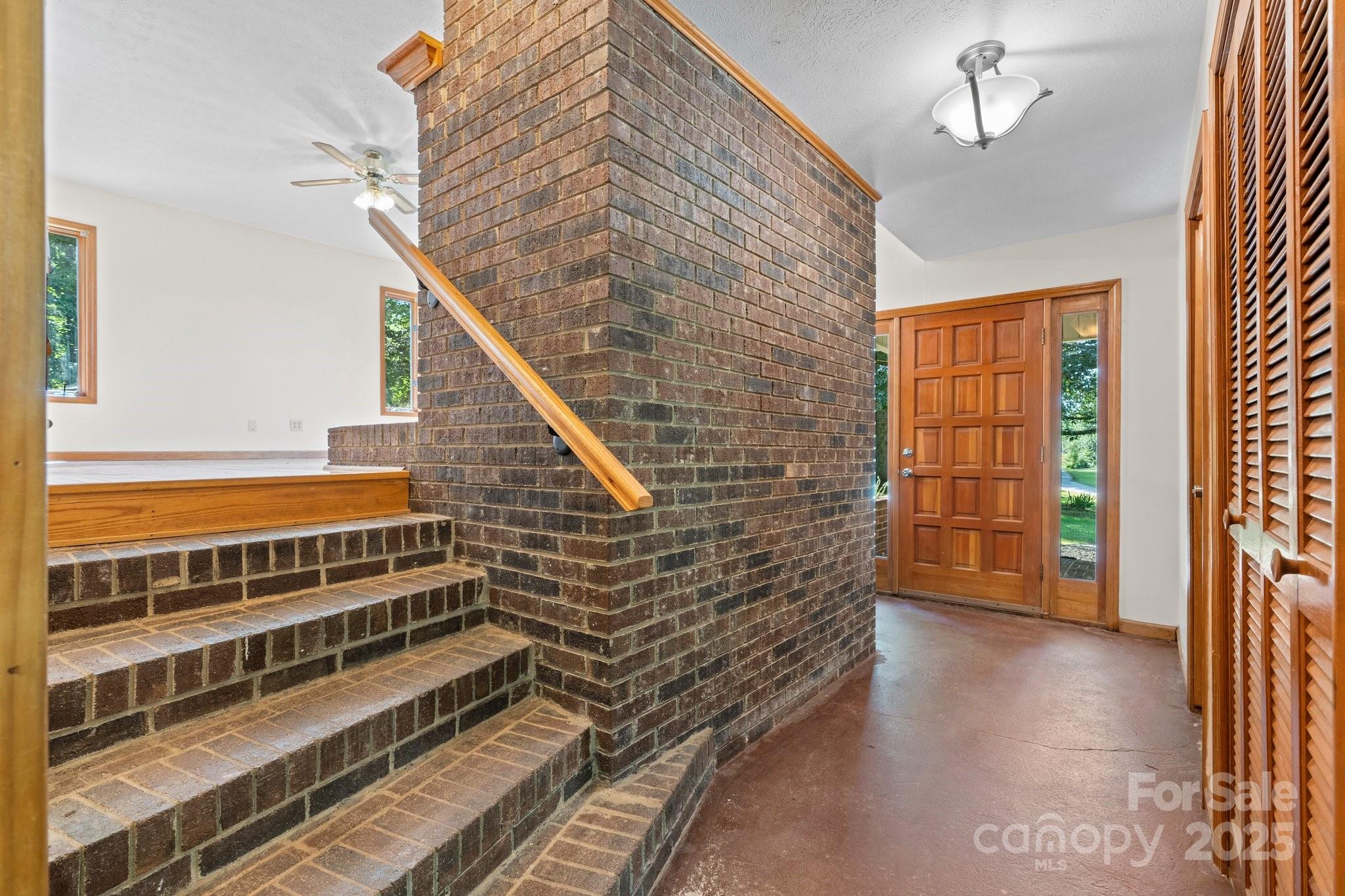 16 Saint Andrews Drive
