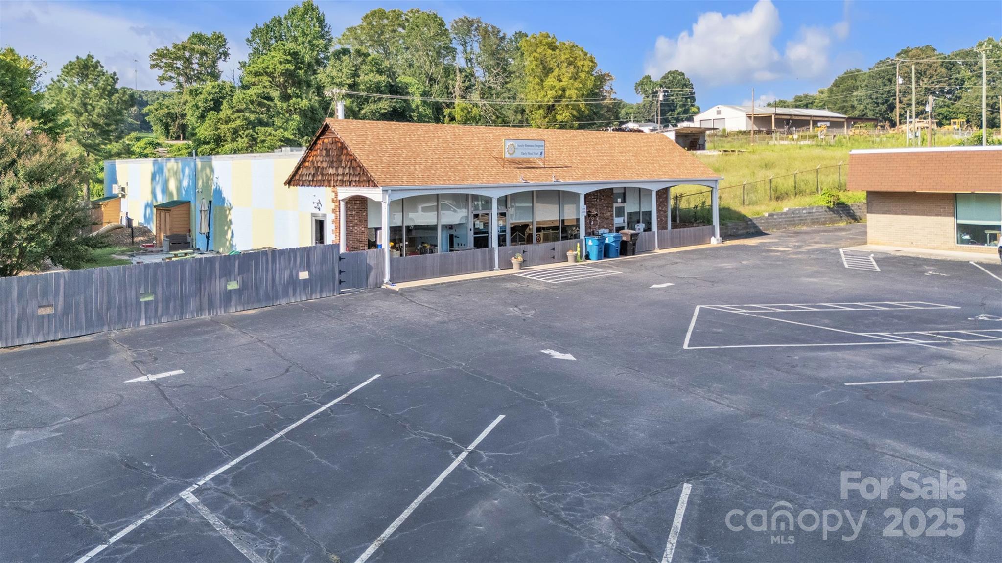 401 E Main Avenue