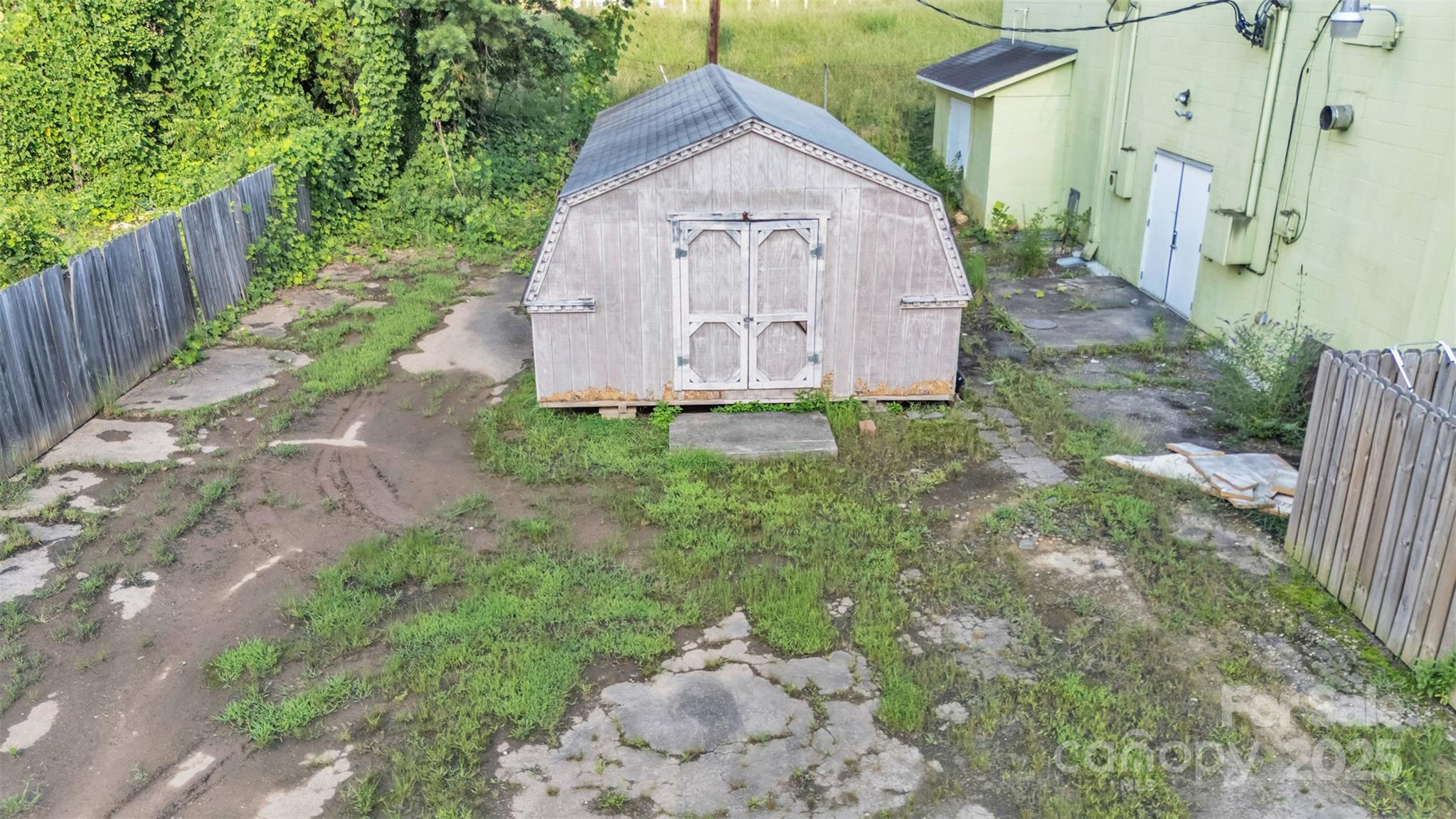 401 E Main Avenue