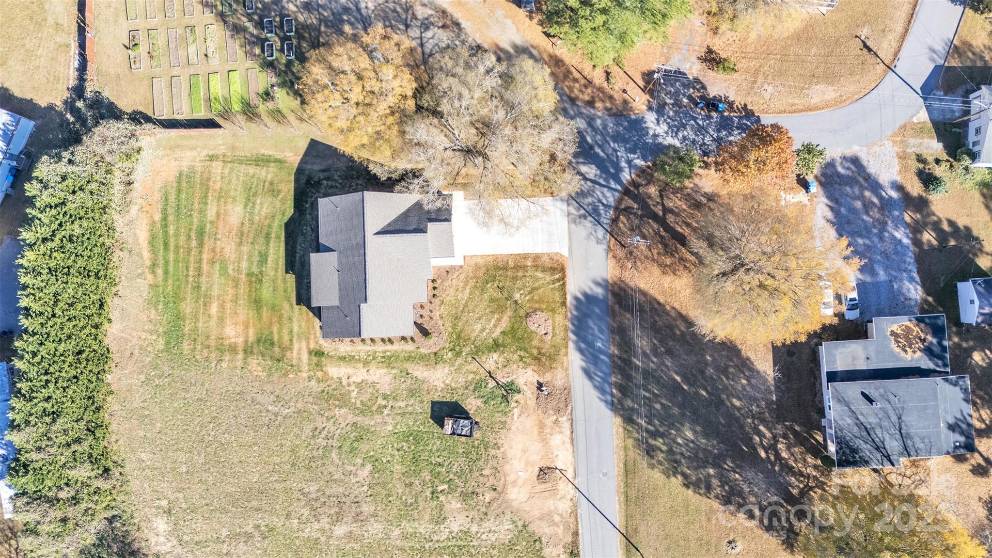 77 2nd Avenue SE
